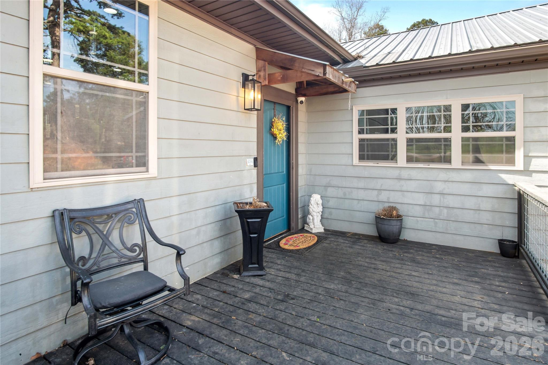 4107 Sandy Plains Road - Photo 4