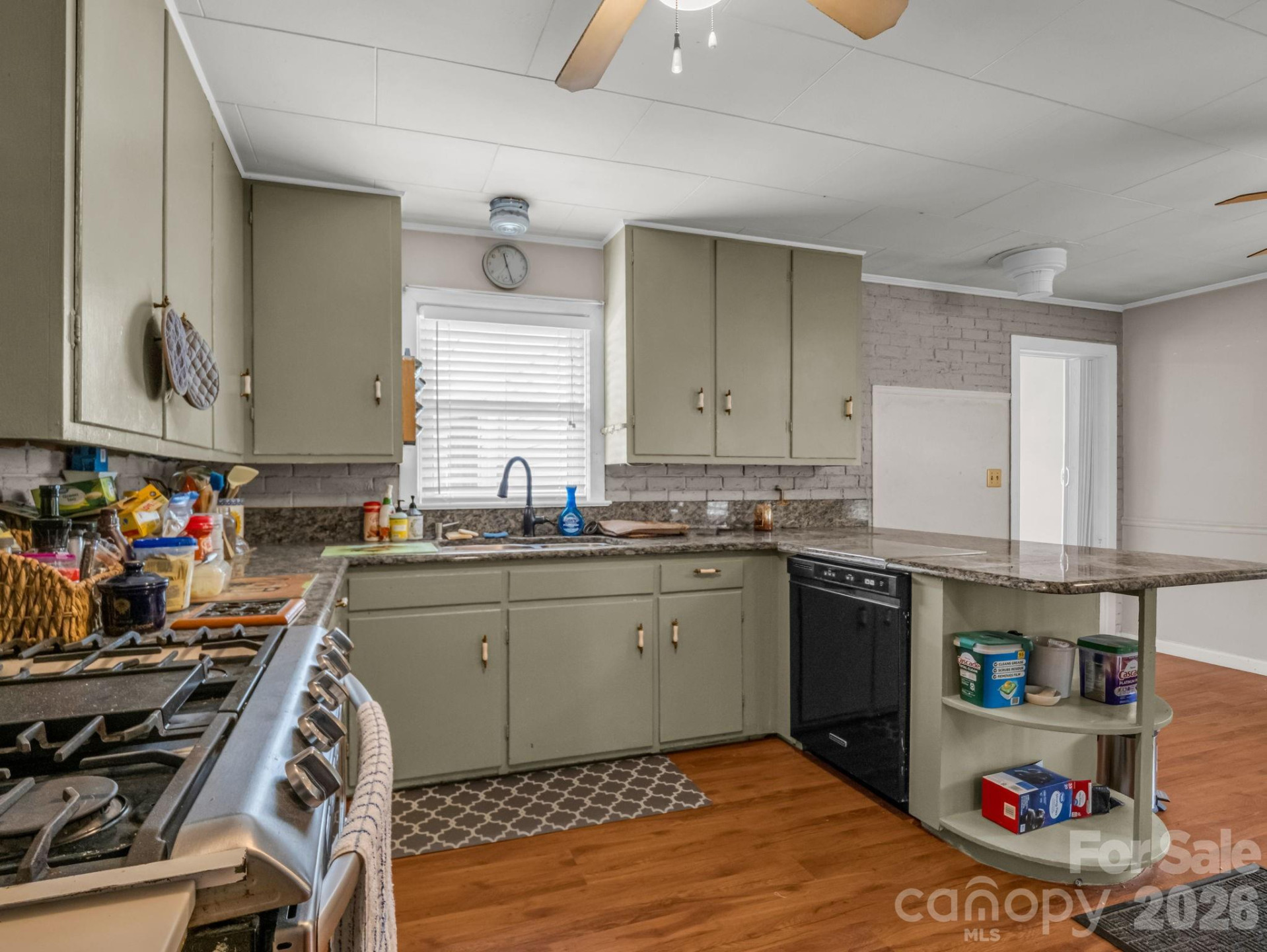 110 Houston Street - Photo 10