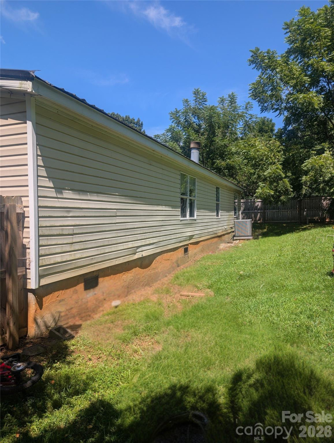 21 Lisa Drive - Photo 3