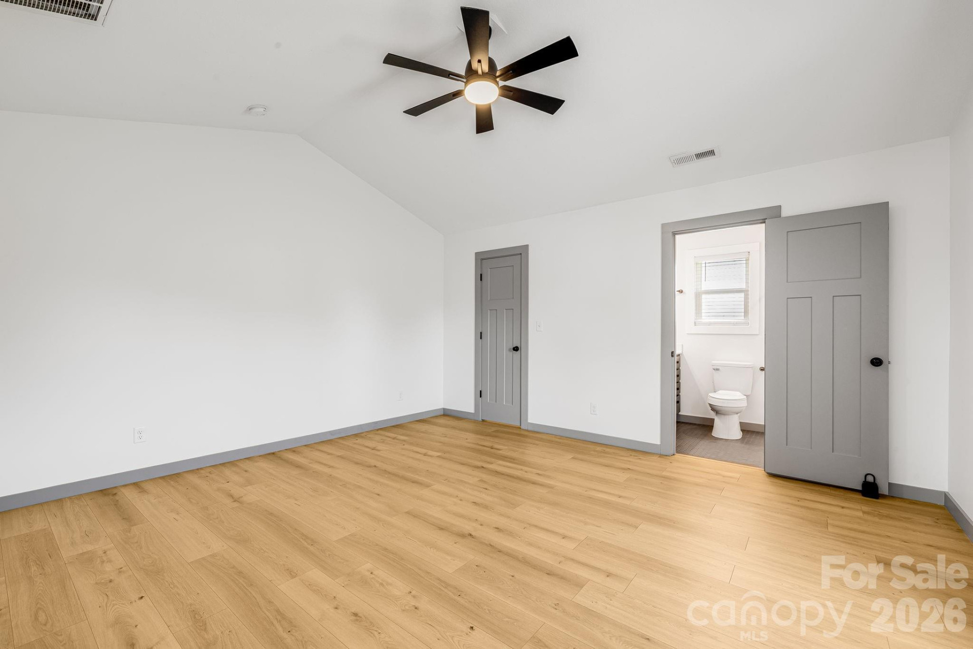 1021 Alexander Road - Photo 17