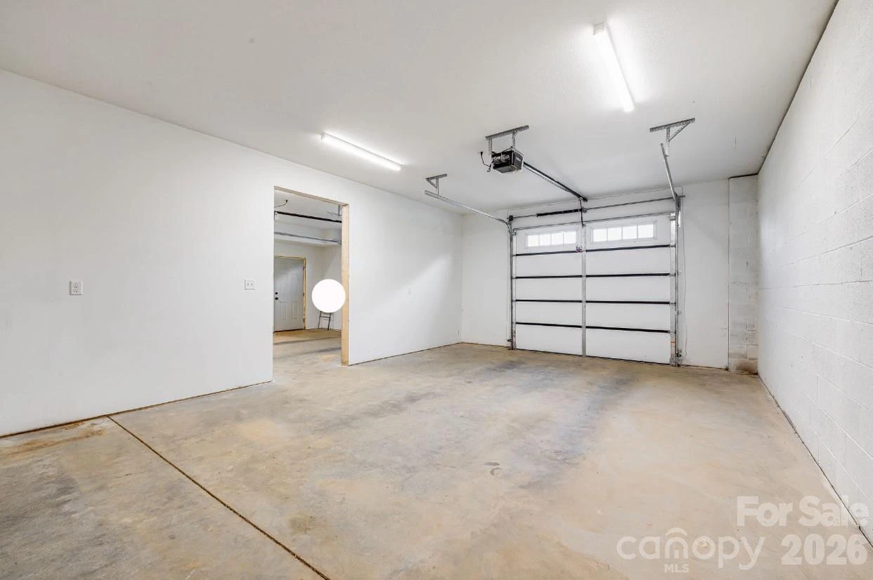 1021 Alexander Road - Photo 28