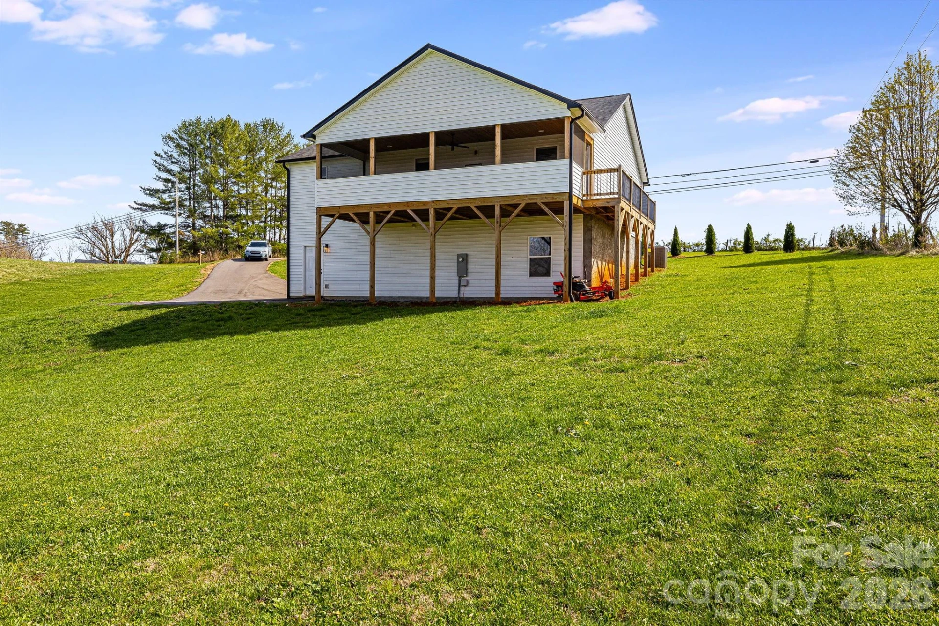 1021 Alexander Road - Photo 32