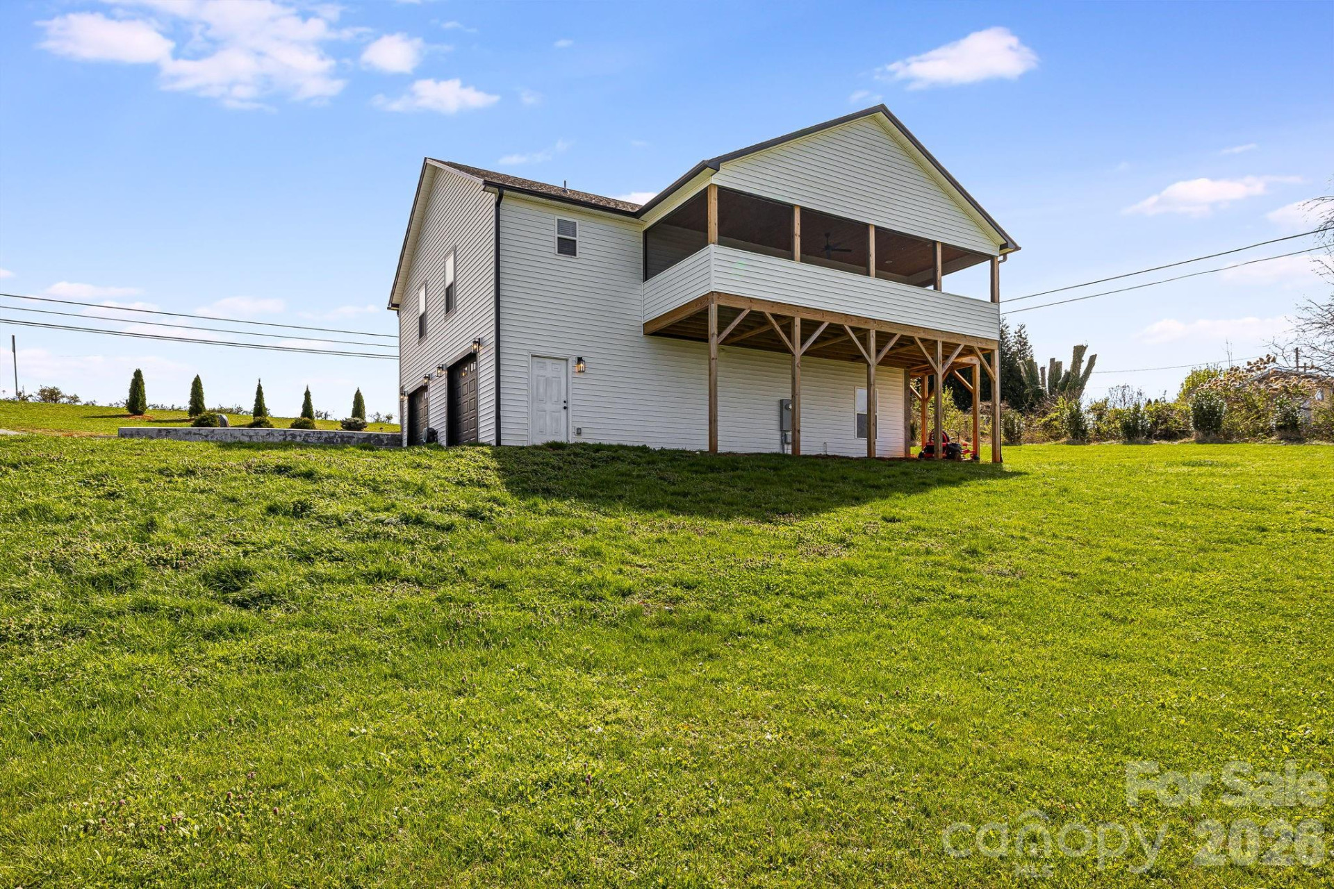 1021 Alexander Road - Photo 32