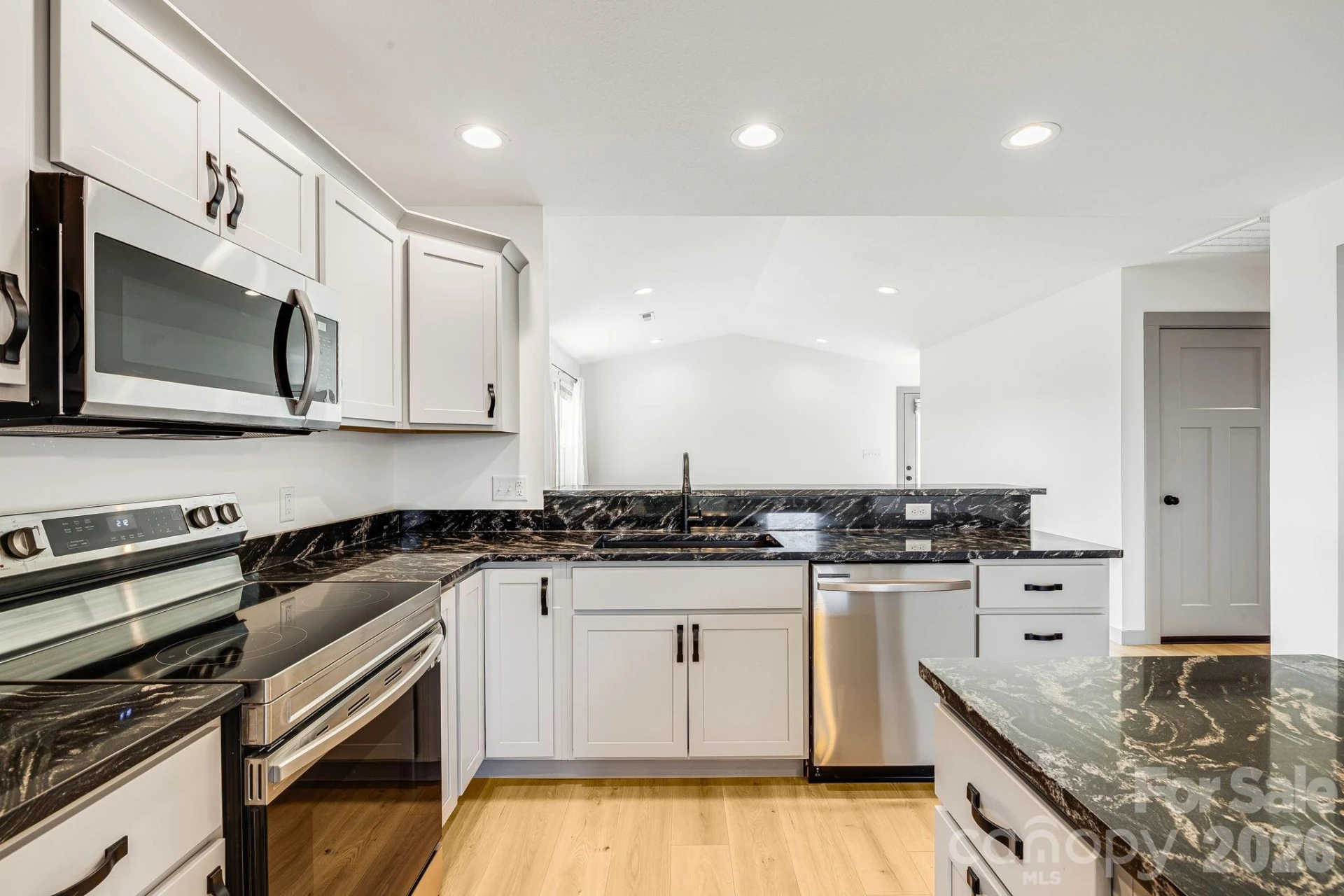 1021 Alexander Road - Photo 10