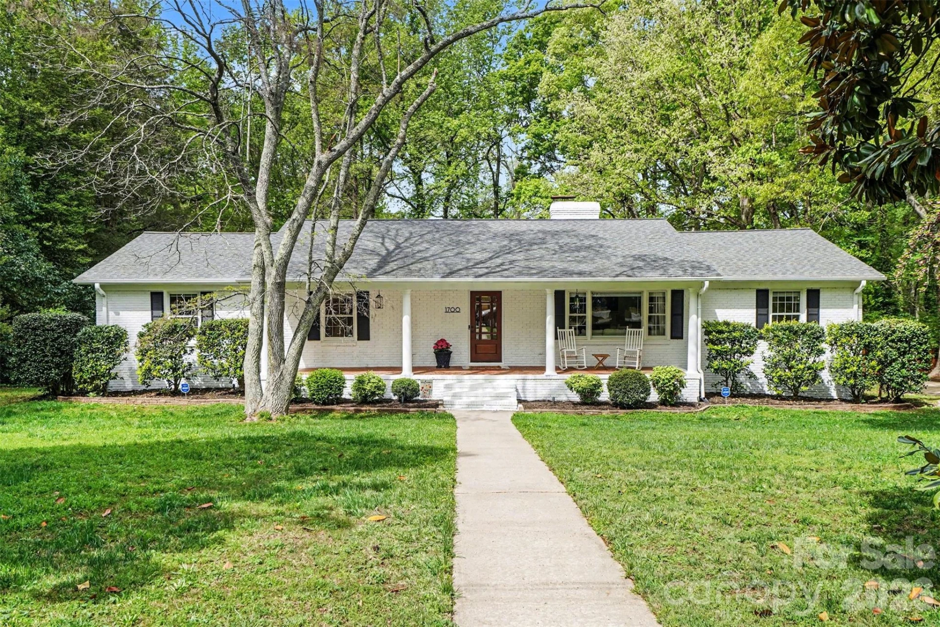 1700 Quail Street - Photo 2