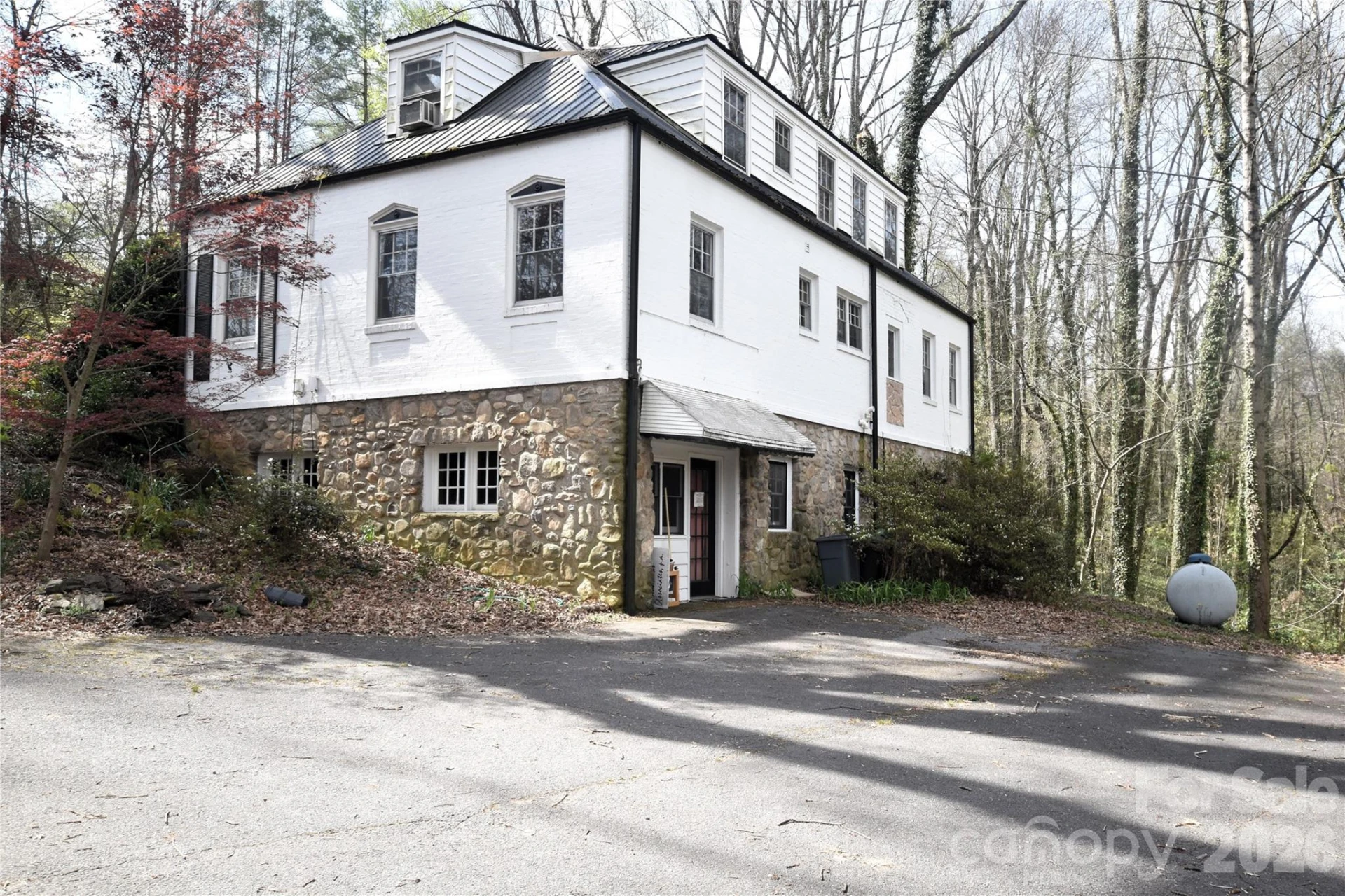 492 S Main Street - Photo 5