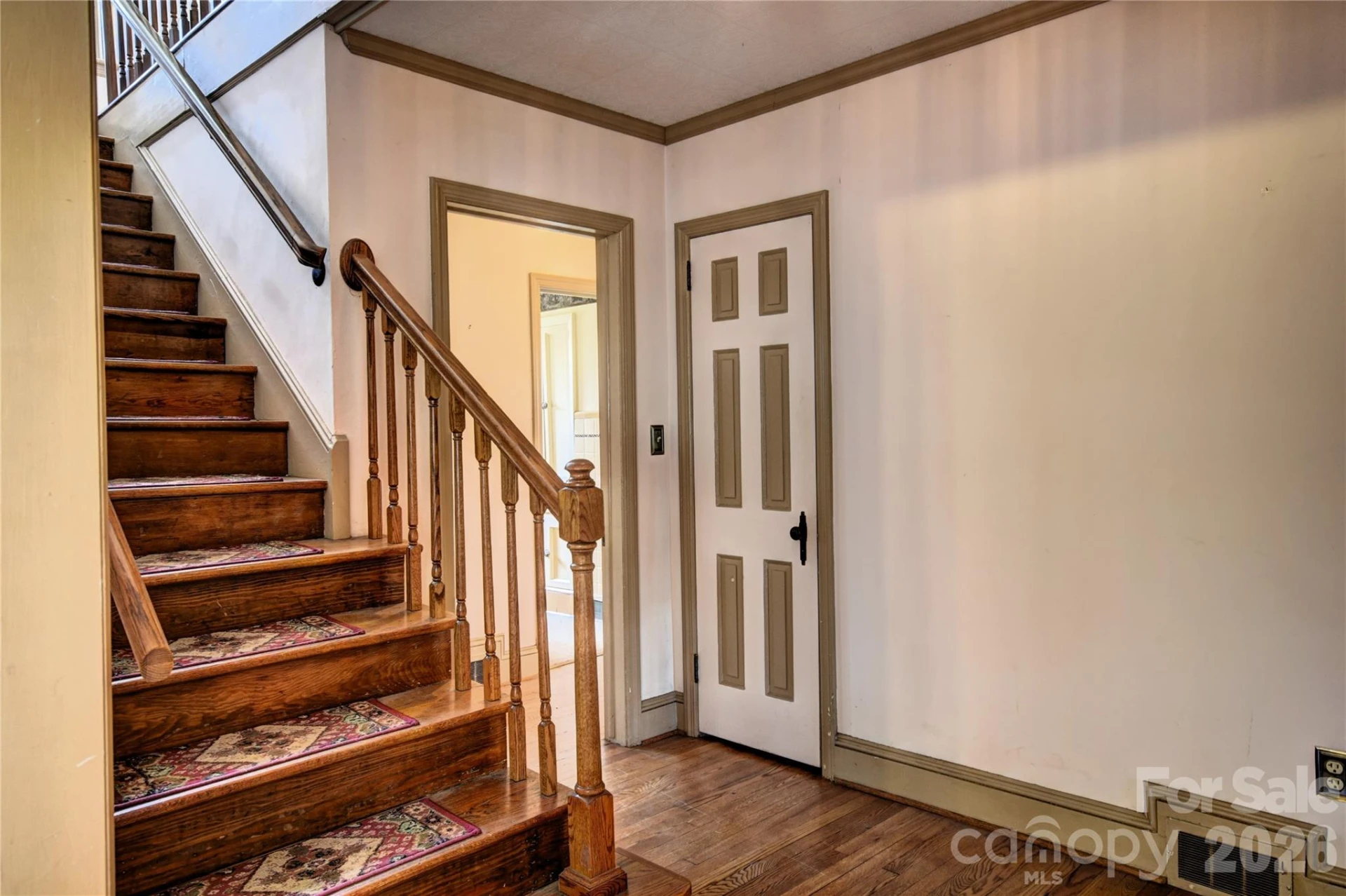 492 S Main Street - Photo 8