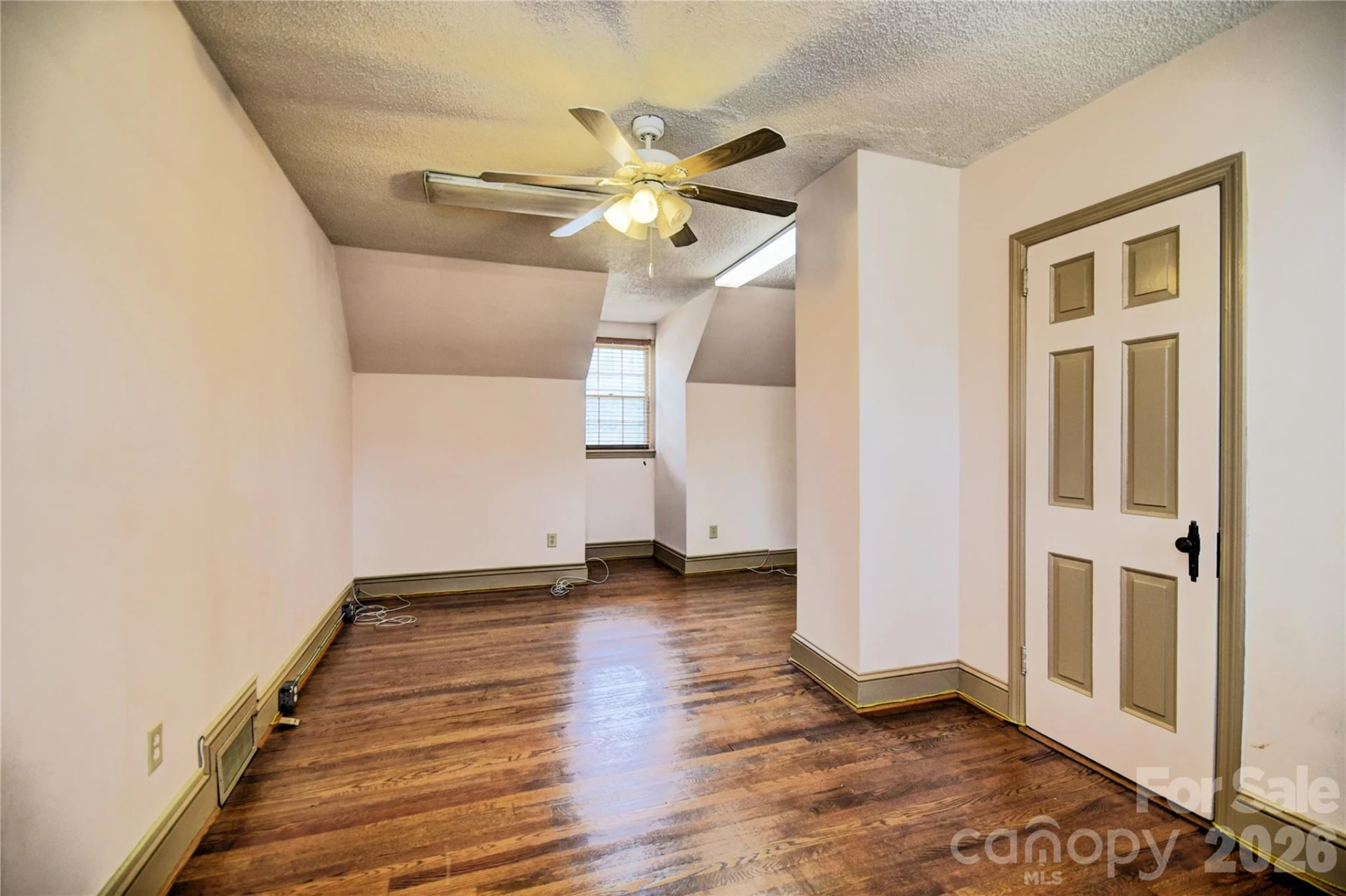 492 S Main Street - Photo 30