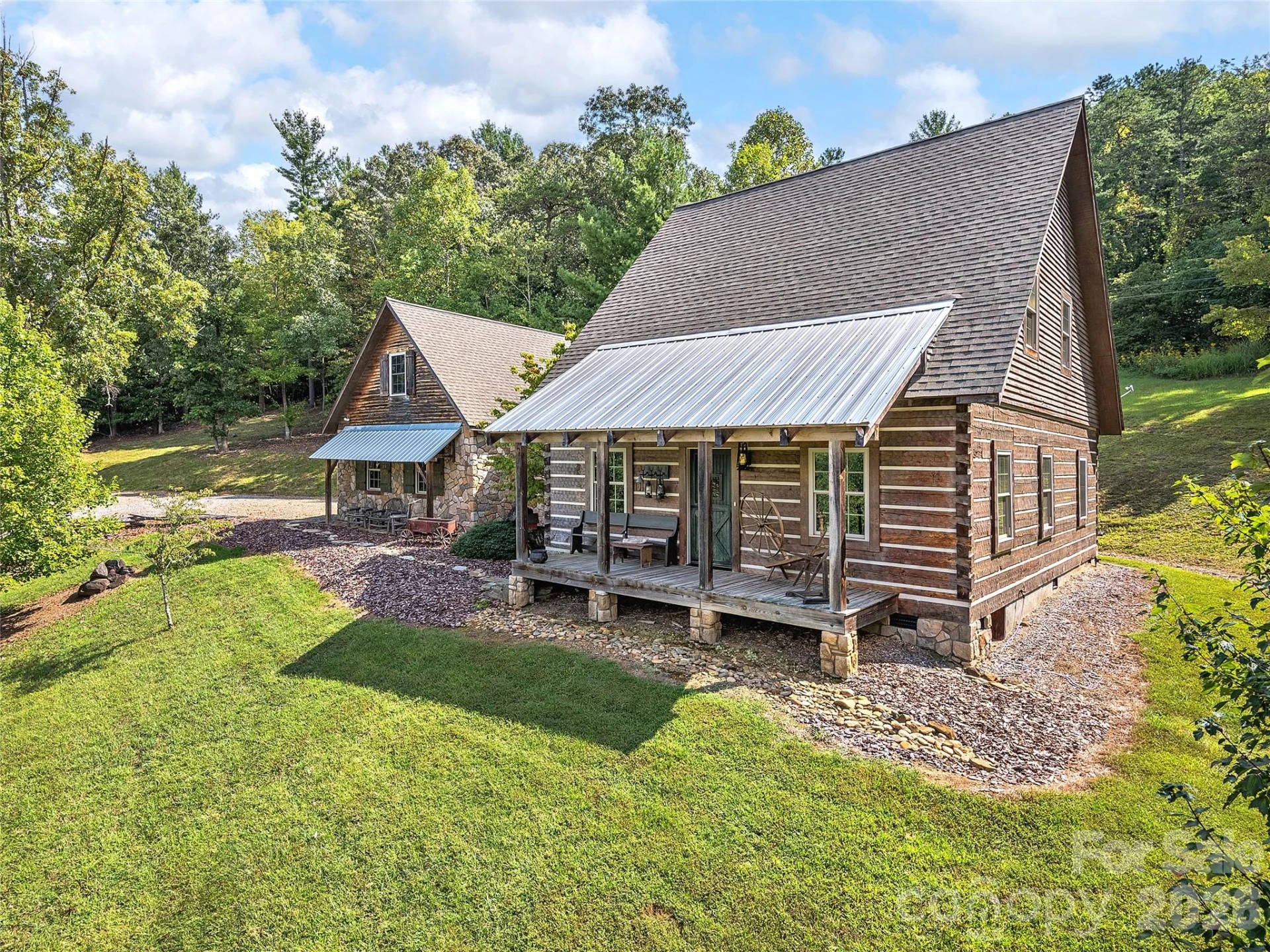 571 Fletcher Martin Road - Photo 3