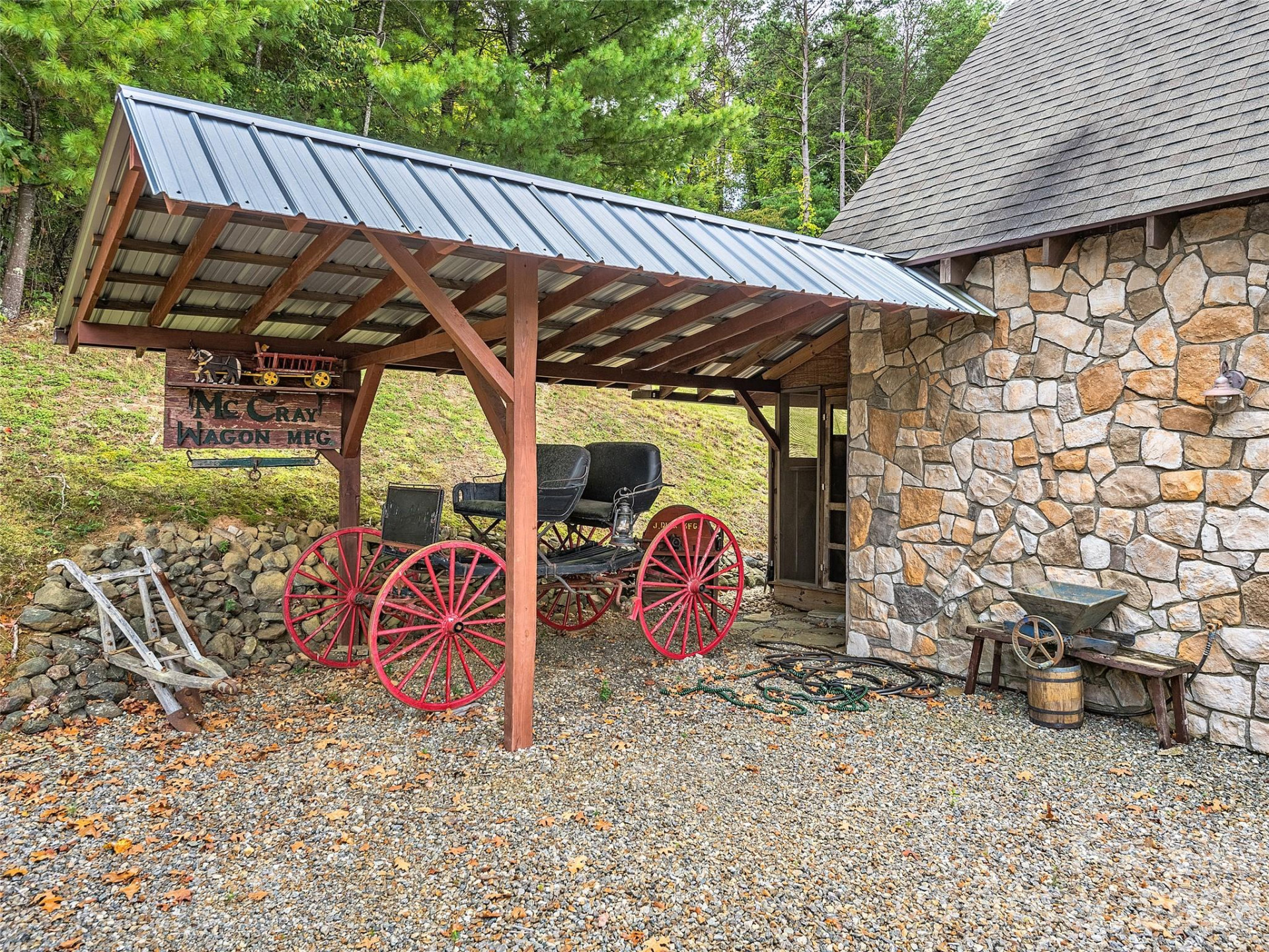 571 Fletcher Martin Road - Photo 21