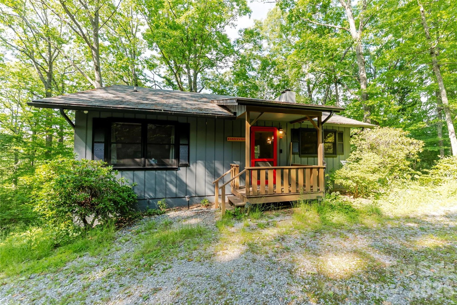 176 McGuffey Ridge Road - Photo 2