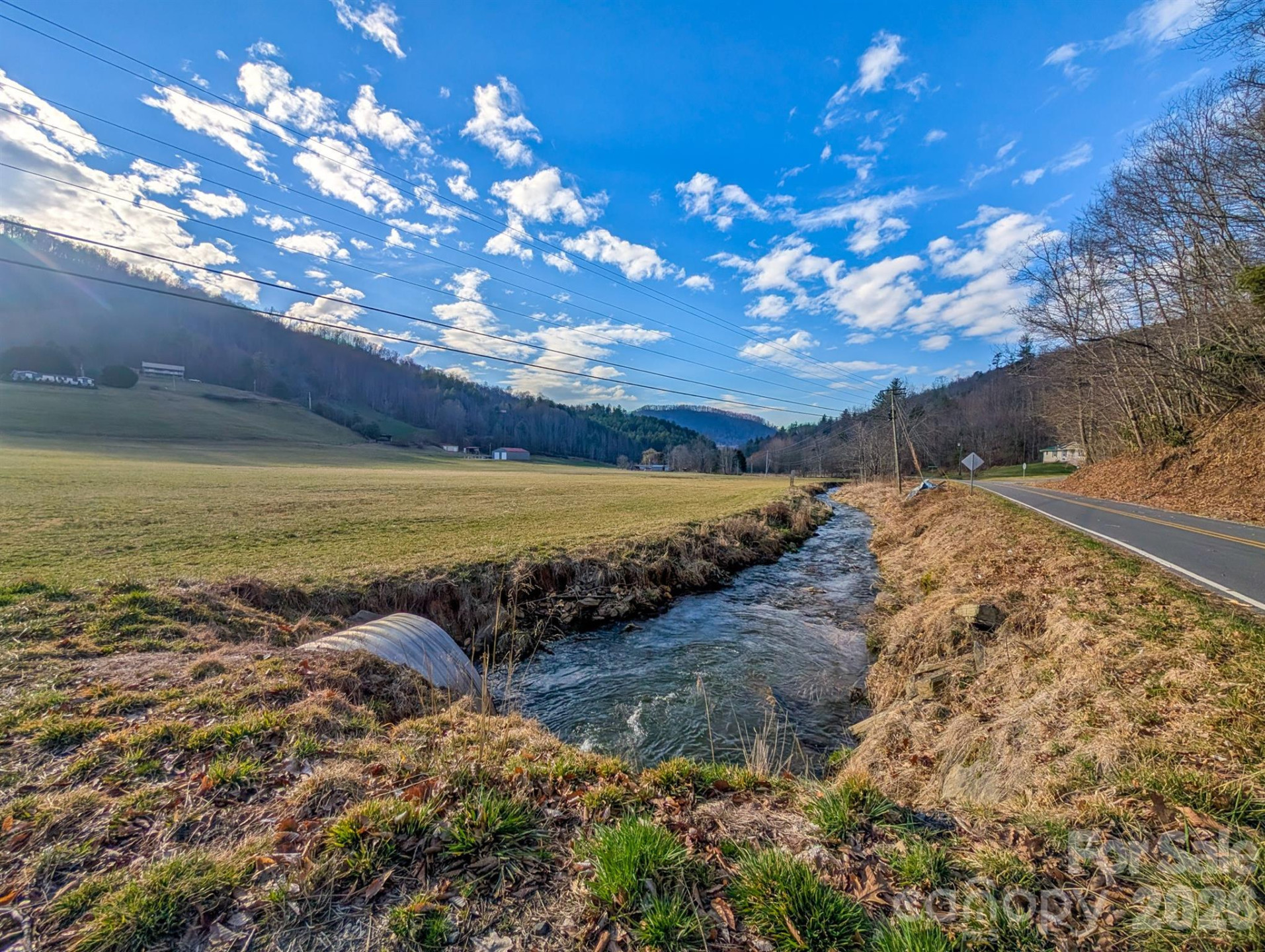 124 Shootout Lane - Photo 4