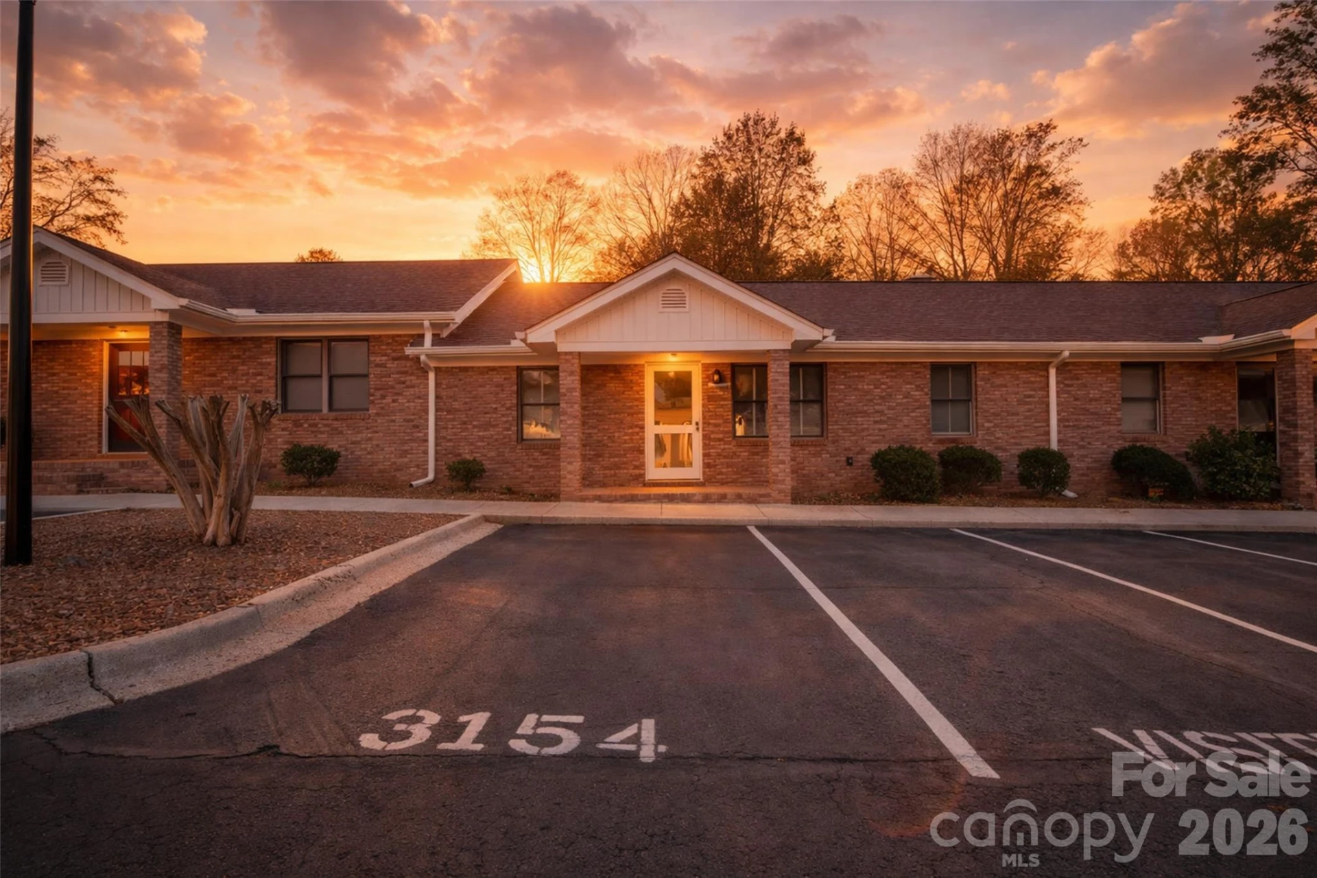 3154 Devonshire Drive - Photo 2
