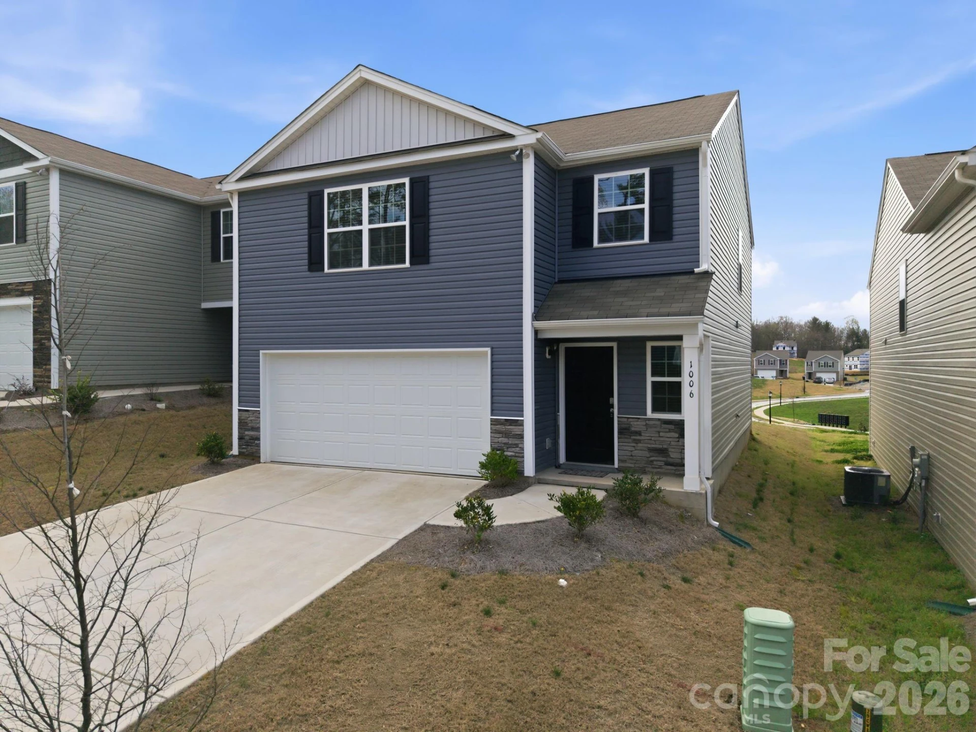 1006 20th Avenue Loop