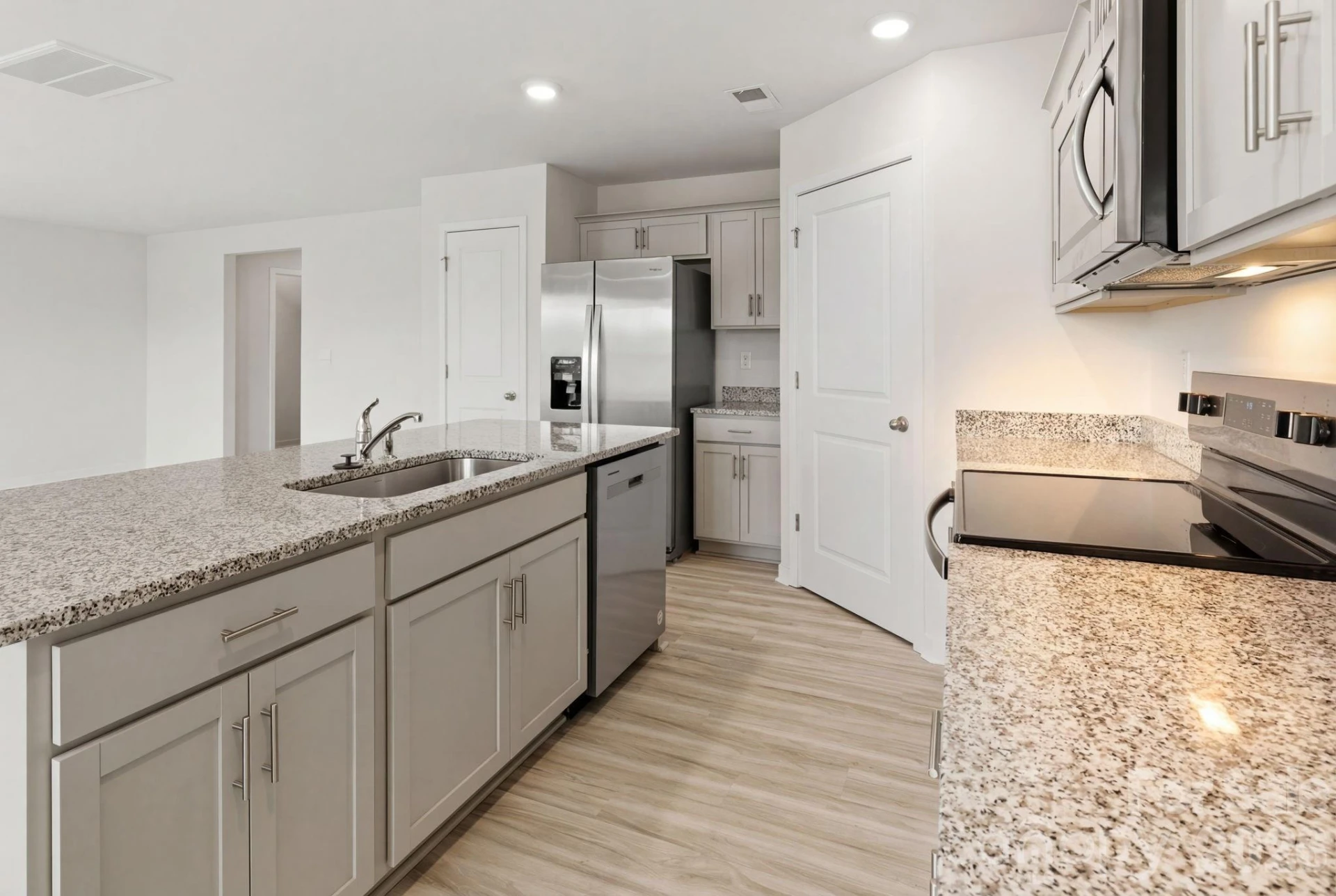 1006 20th Avenue Loop - Photo 10