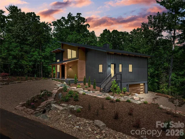 1180 West Lake Road, Marion, NC, 28752