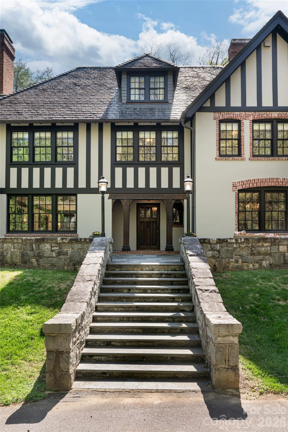 30 Cedarcliff Road - Photo 2