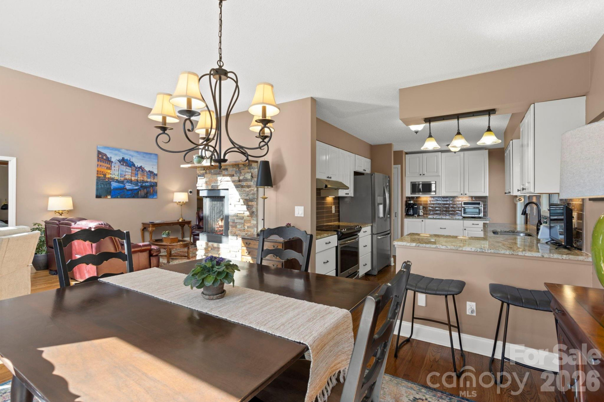 210 Claymoor Court - Photo 11