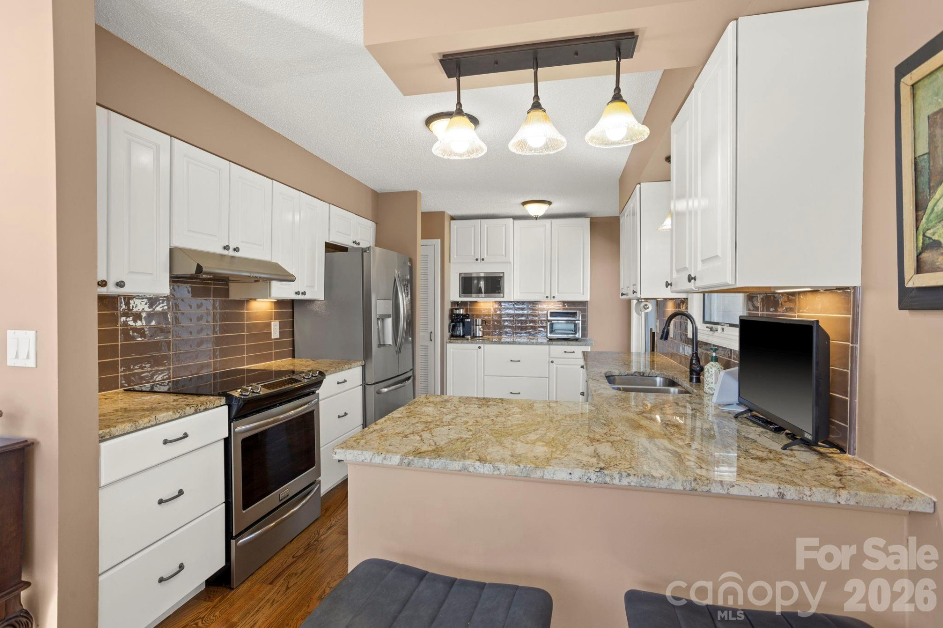 210 Claymoor Court - Photo 12