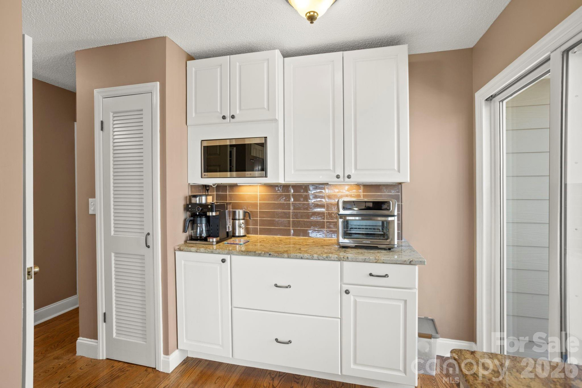 210 Claymoor Court - Photo 15