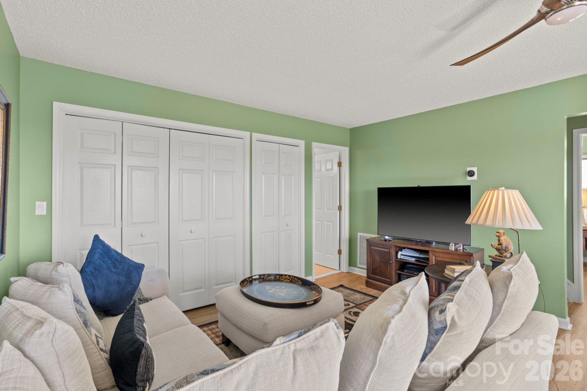 210 Claymoor Court - Photo 32