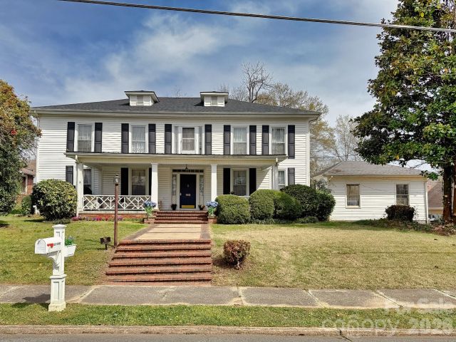 192 Court Street, Rutherfordton, NC, 28139