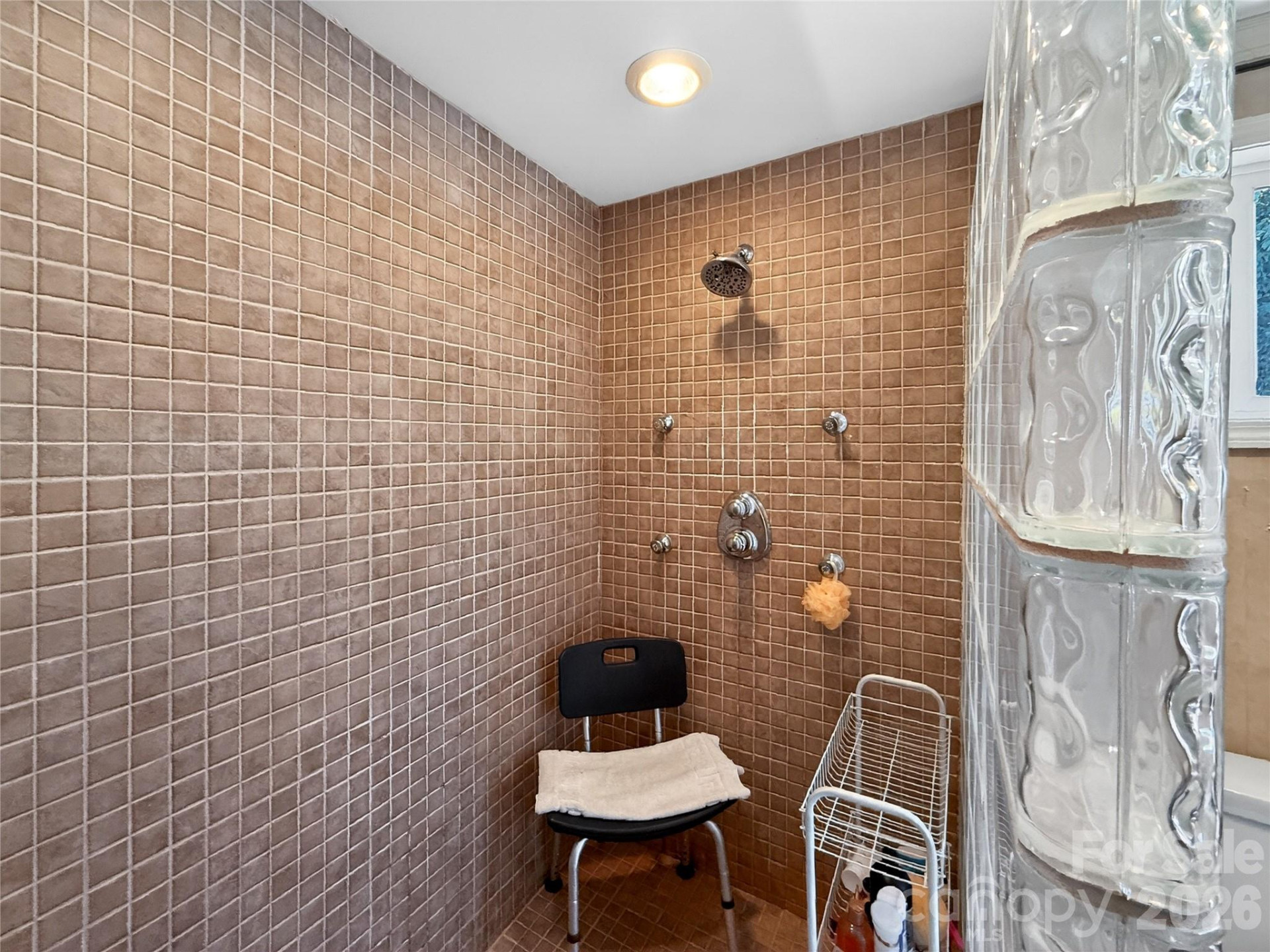 192 Court Street - Photo 11