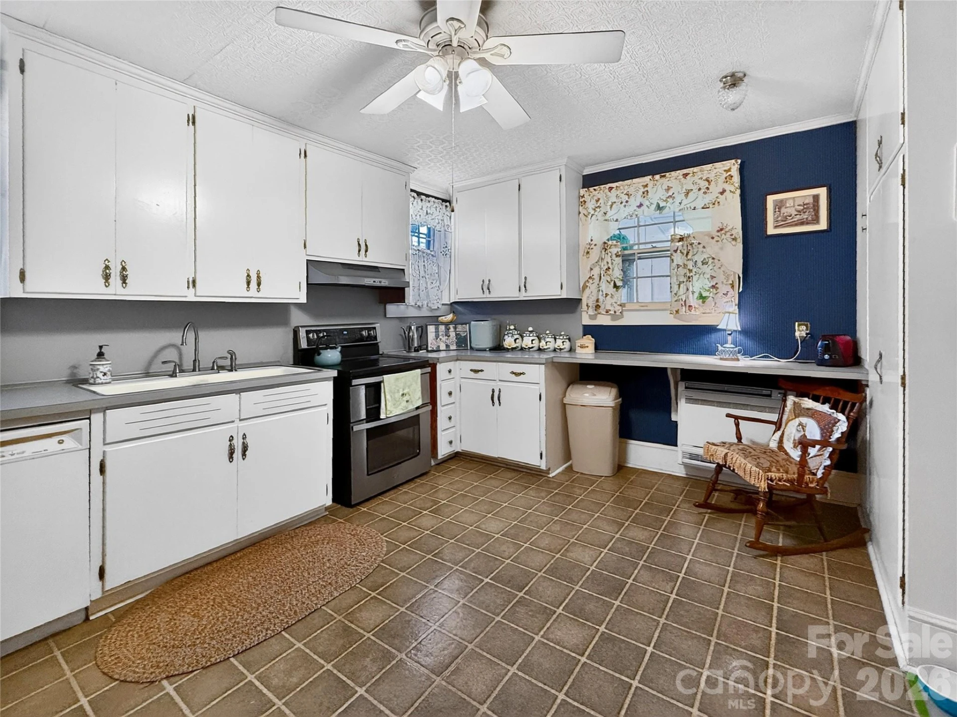 192 Court Street - Photo 31