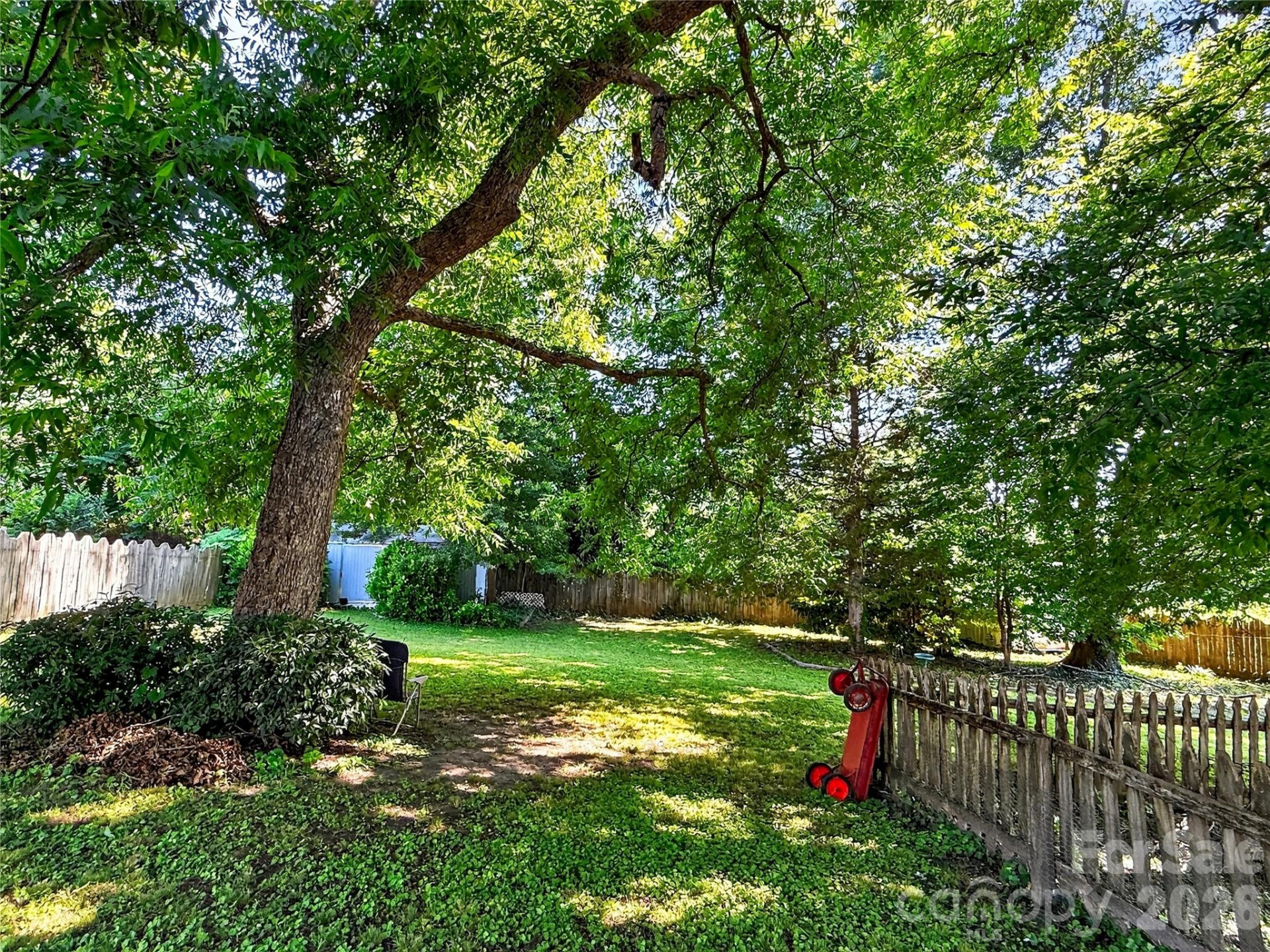 192 Court Street - Photo 32