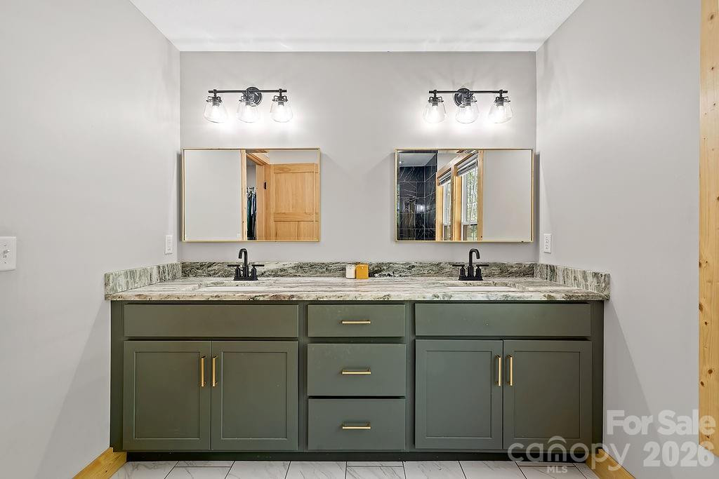 566 Mills River Road - Photo 13