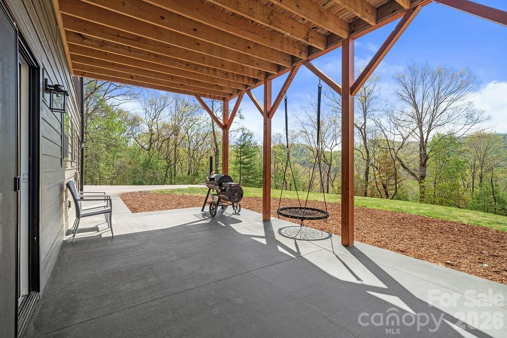 566 Mills River Road - Photo 24