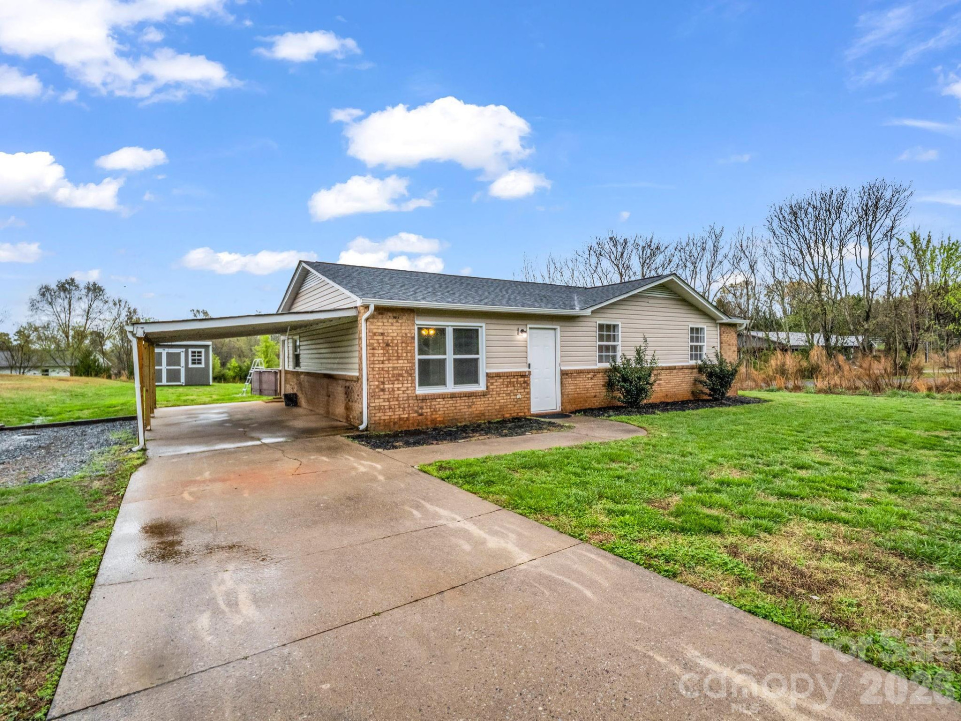 313 Harrill Road - Photo 3