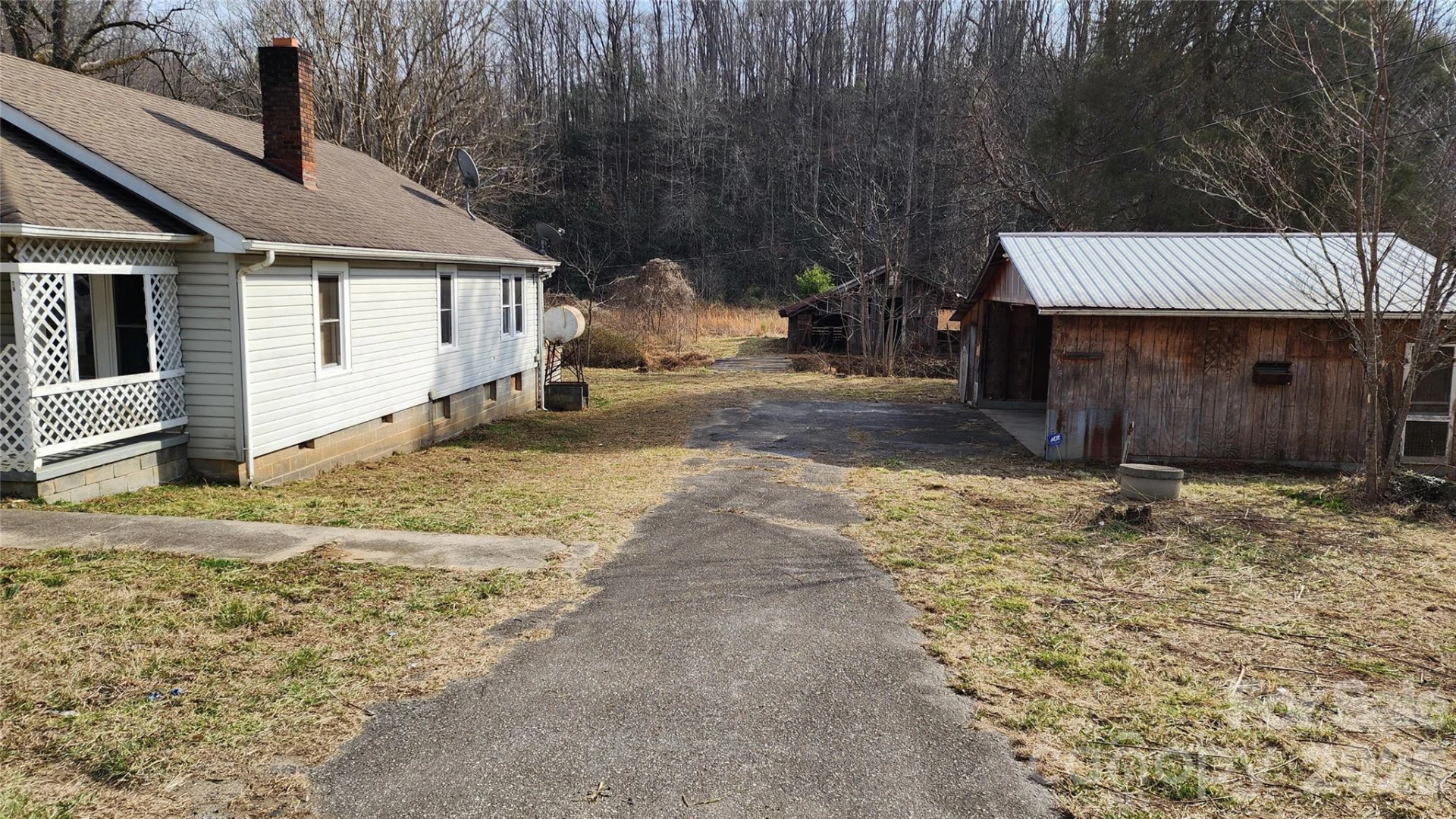 3490 US 70 Highway - Photo 21