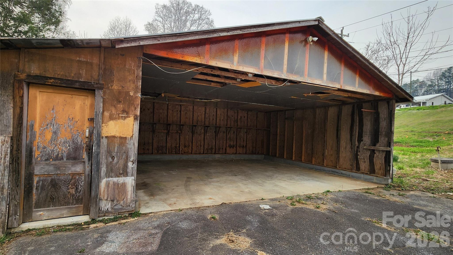 3490 US 70 Highway - Photo 23