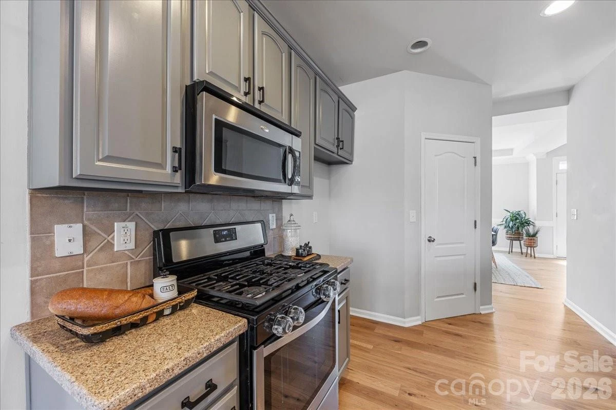 13915 Holly Stream Drive - Photo 14