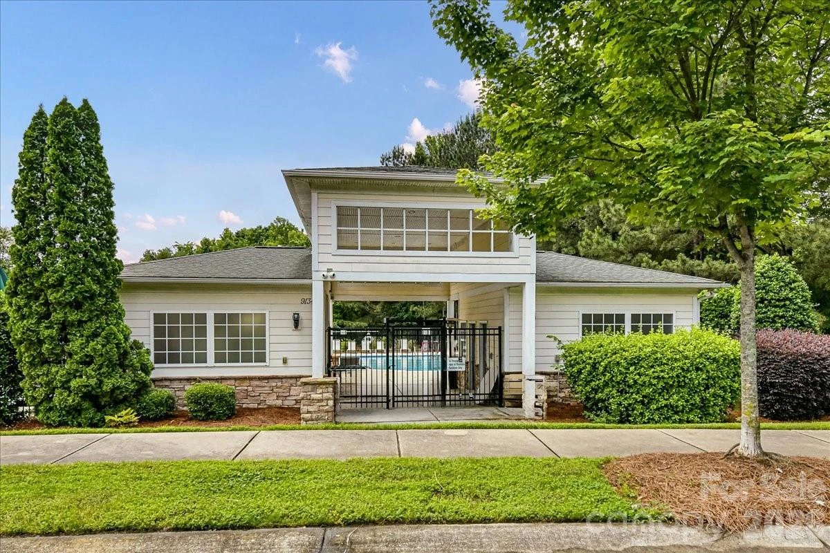 13915 Holly Stream Drive - Photo 44