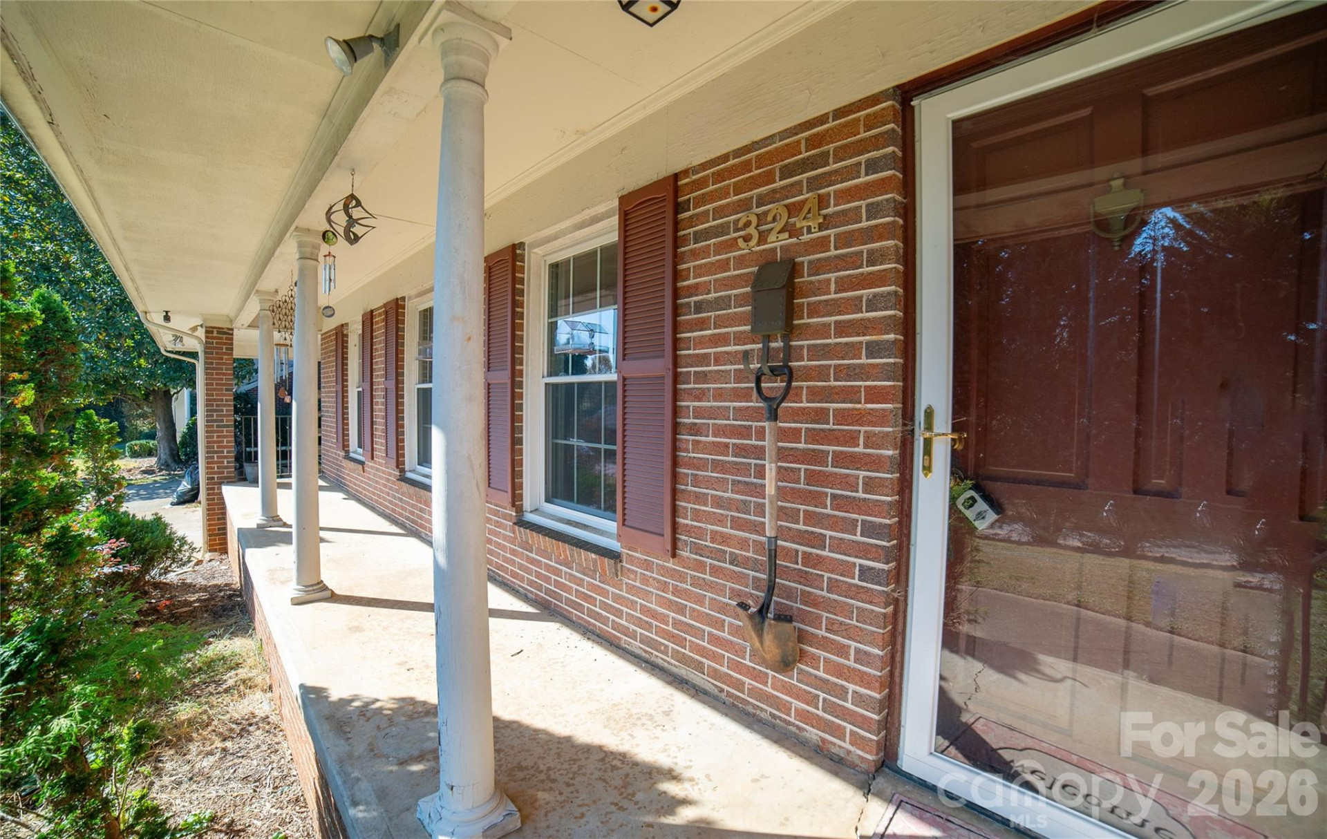 324 Golf Course Road - Photo 2