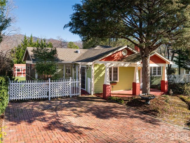 113 5th Street, Black Mountain, NC, 28711