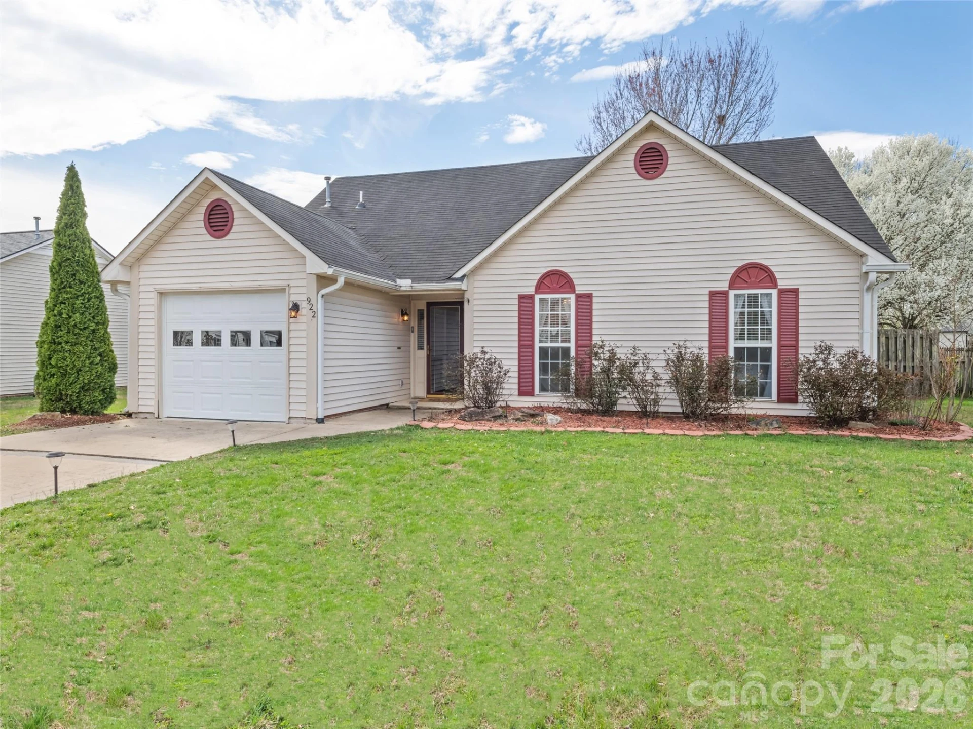 922 Woodhill Drive