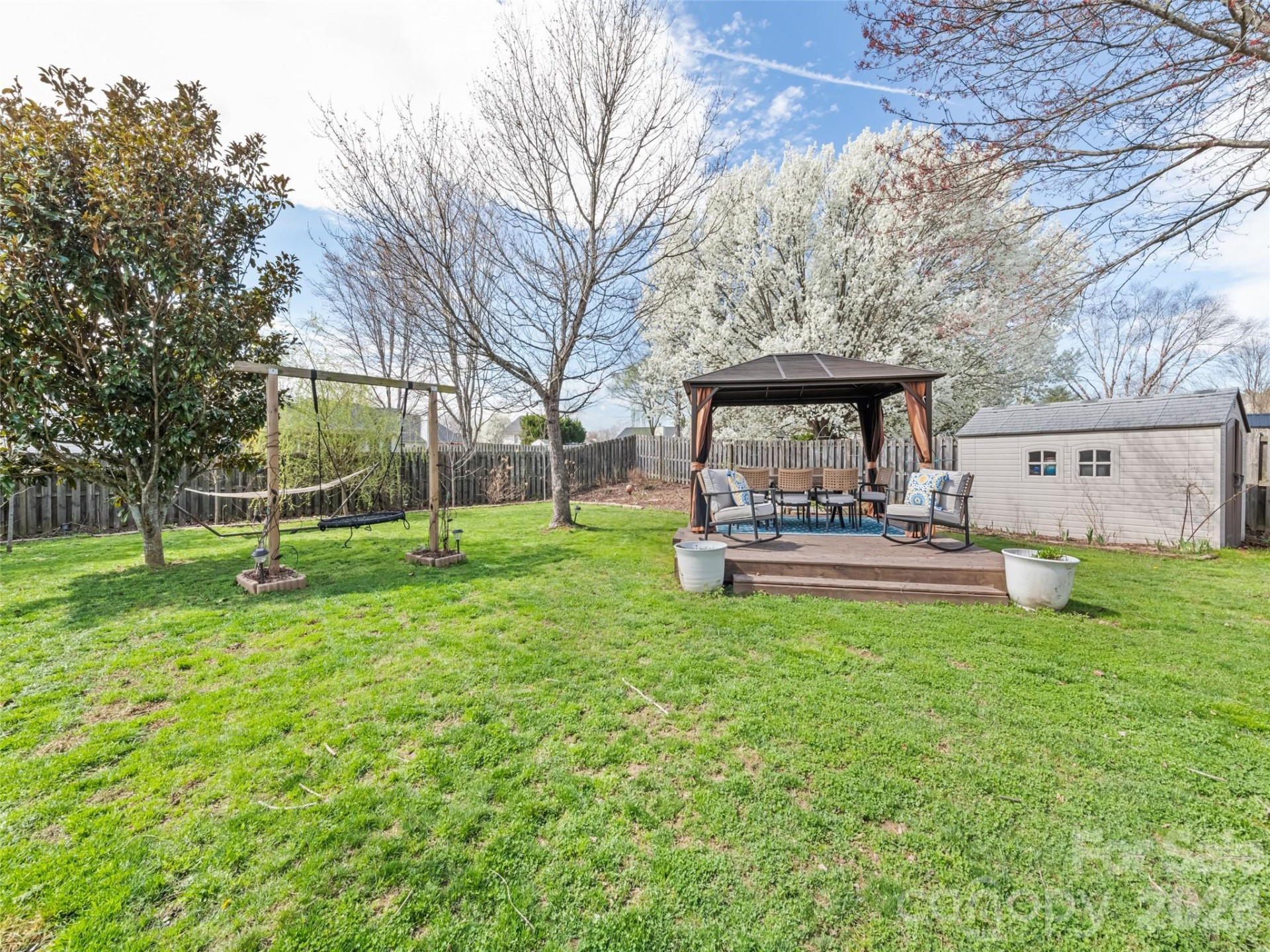 922 Woodhill Drive - Photo 5