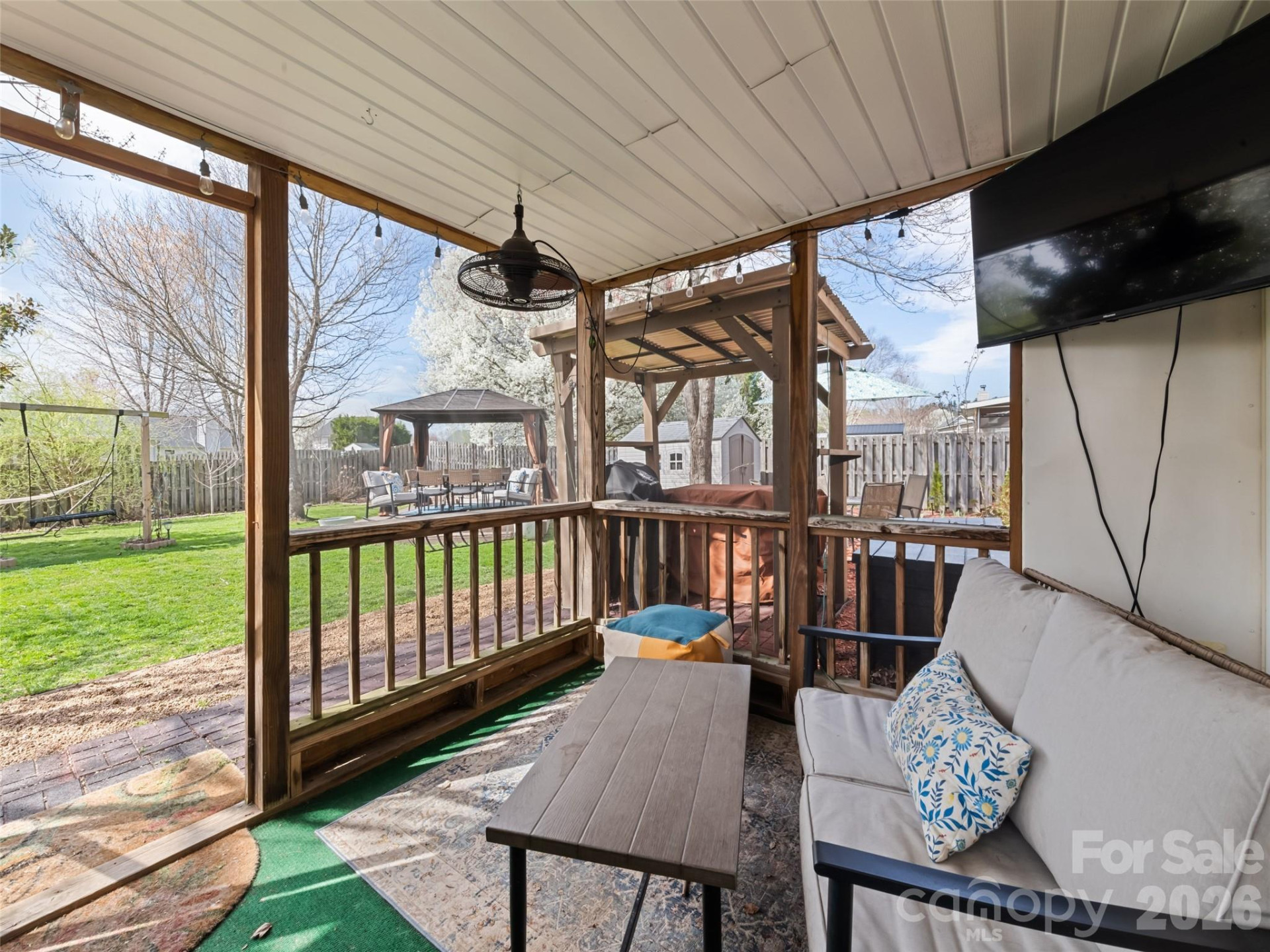 922 Woodhill Drive - Photo 7