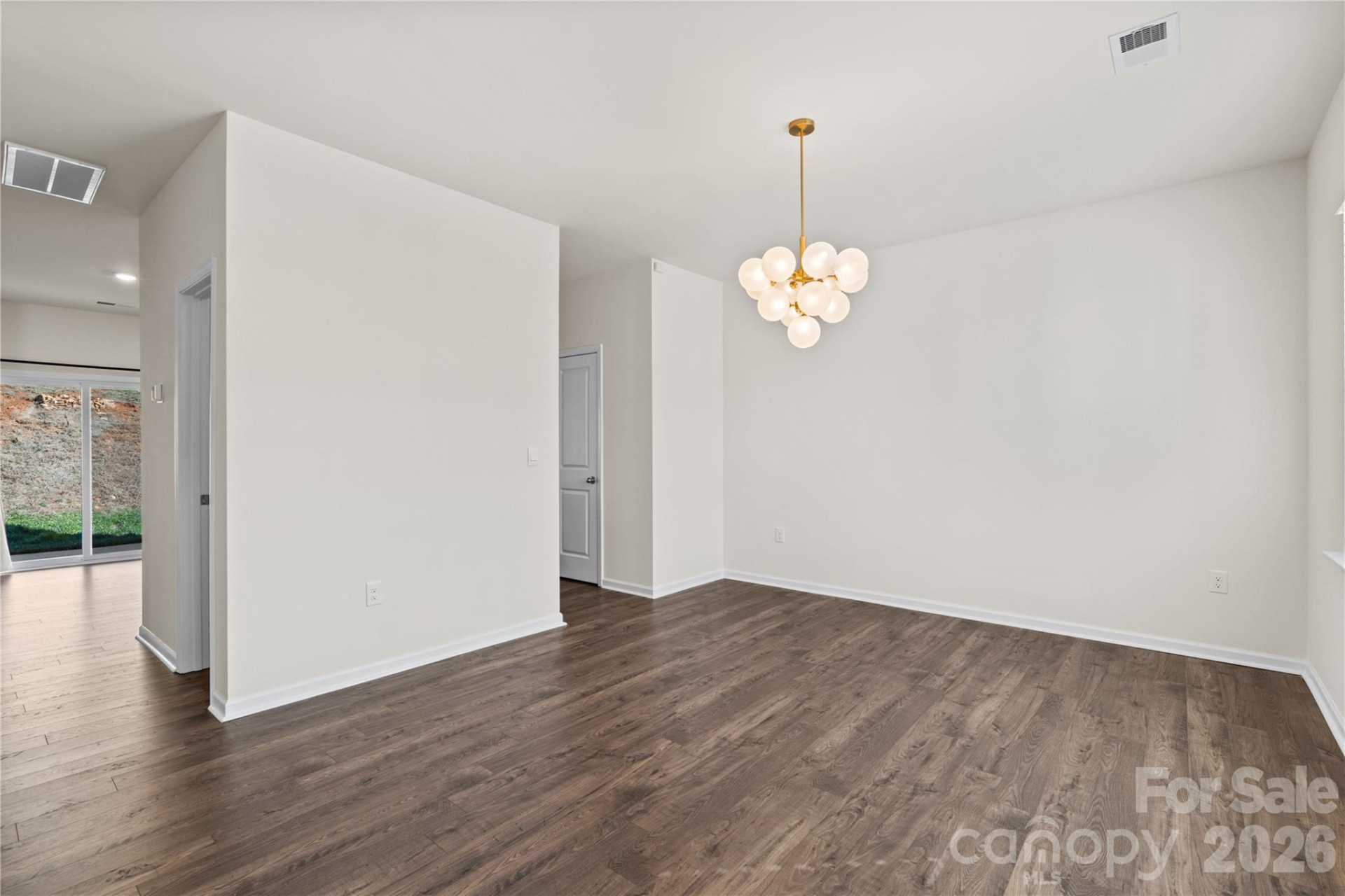 814 Monterey Court - Photo 11