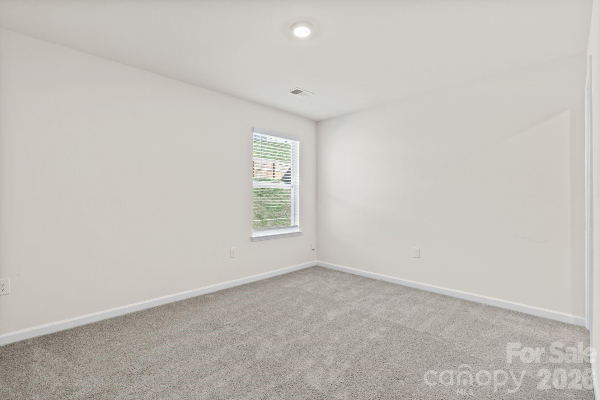 814 Monterey Court - Photo 24