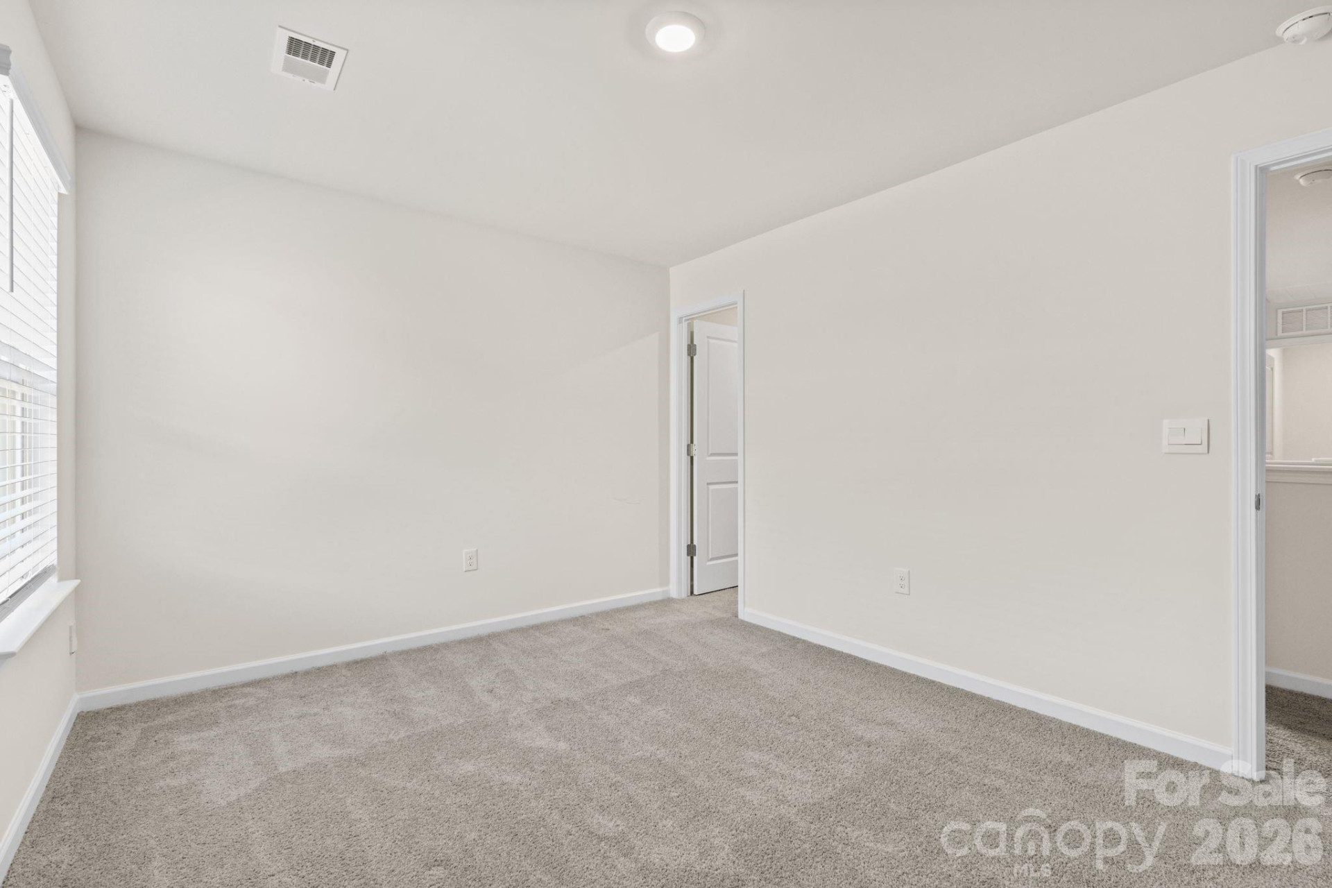 814 Monterey Court - Photo 25