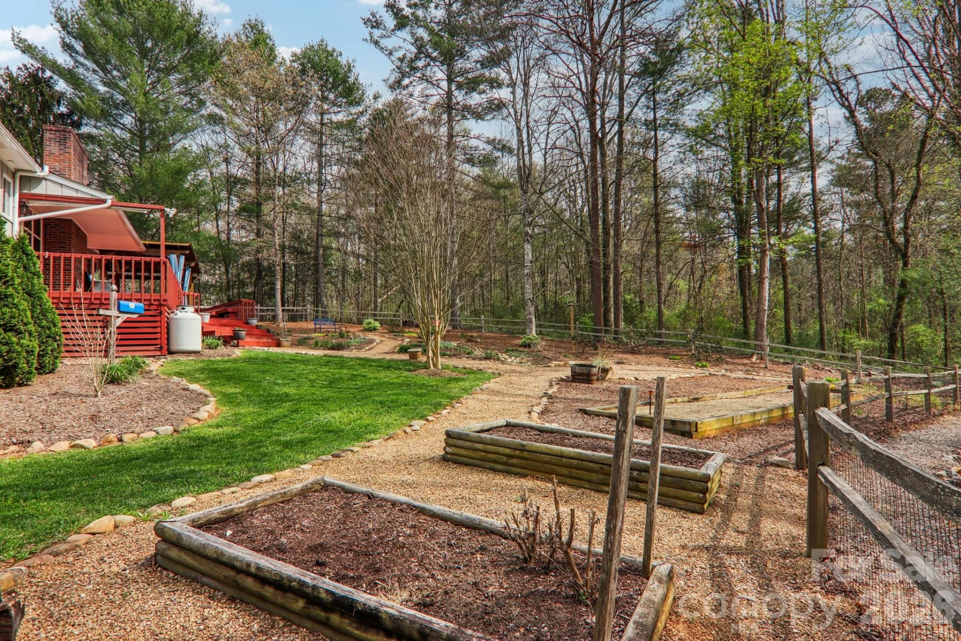 544 Bluebird Ridge - Photo 37
