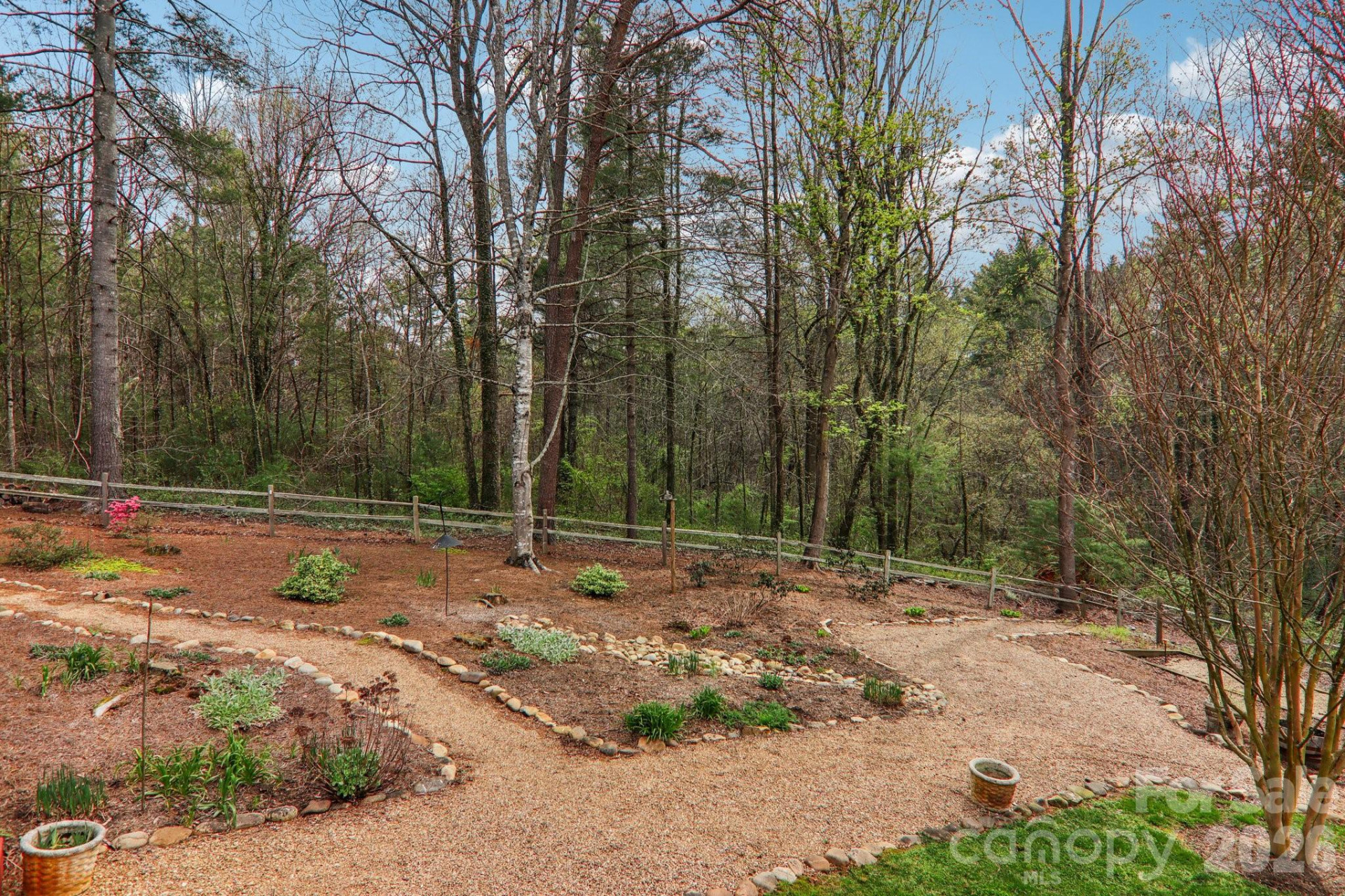 544 Bluebird Ridge - Photo 40