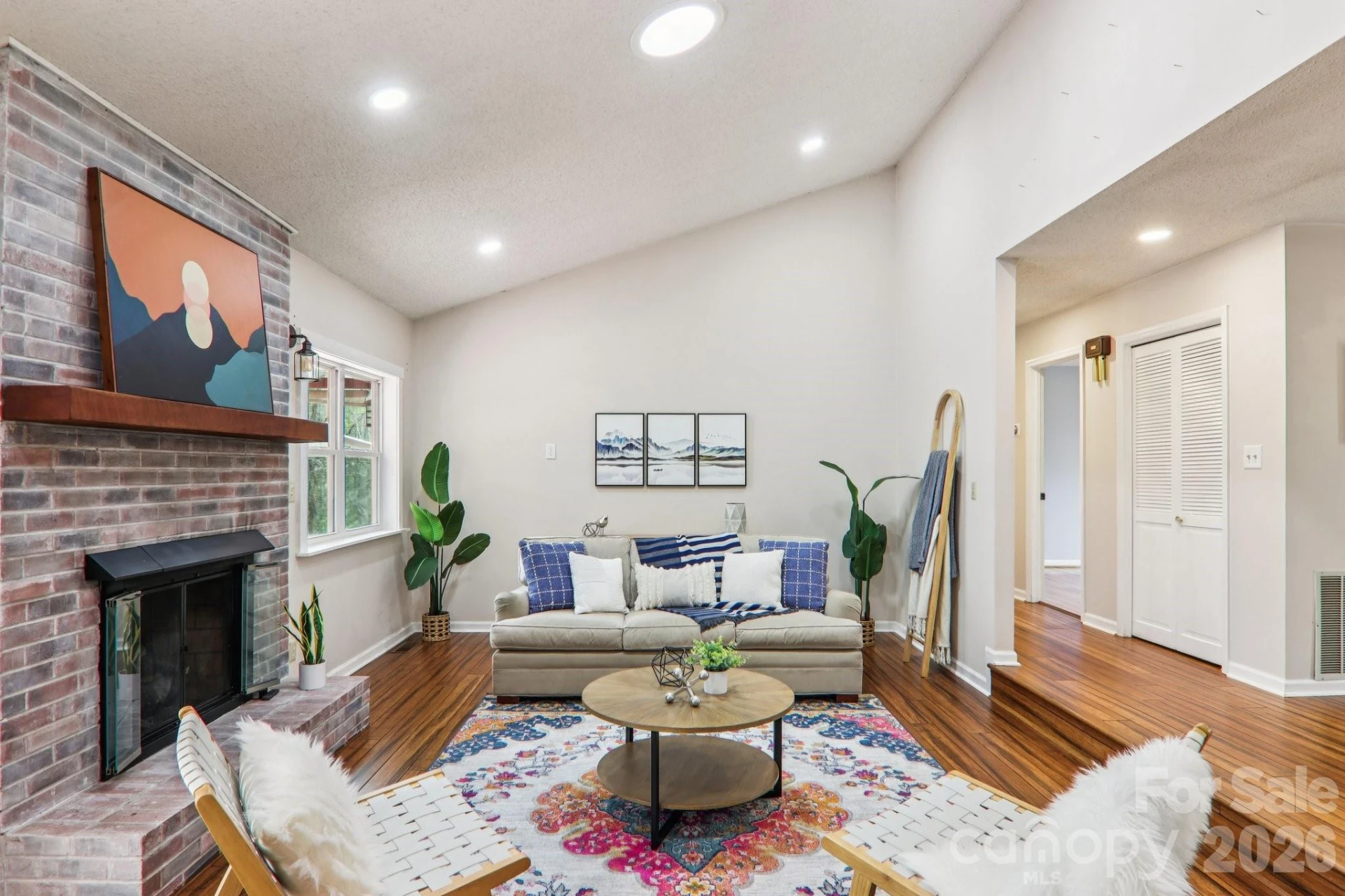 544 Bluebird Ridge - Photo 7