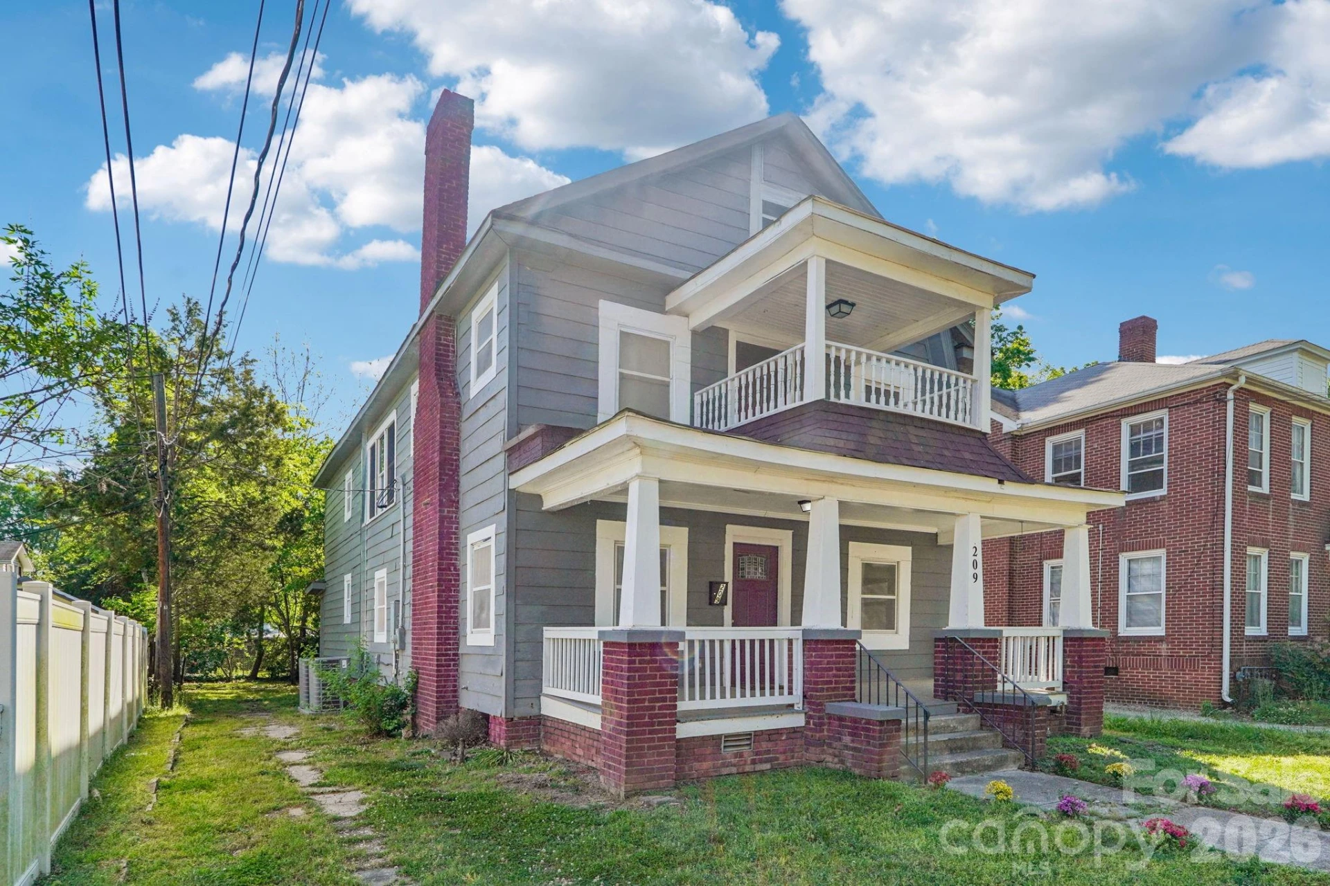 209 Marsh Street - Photo 3