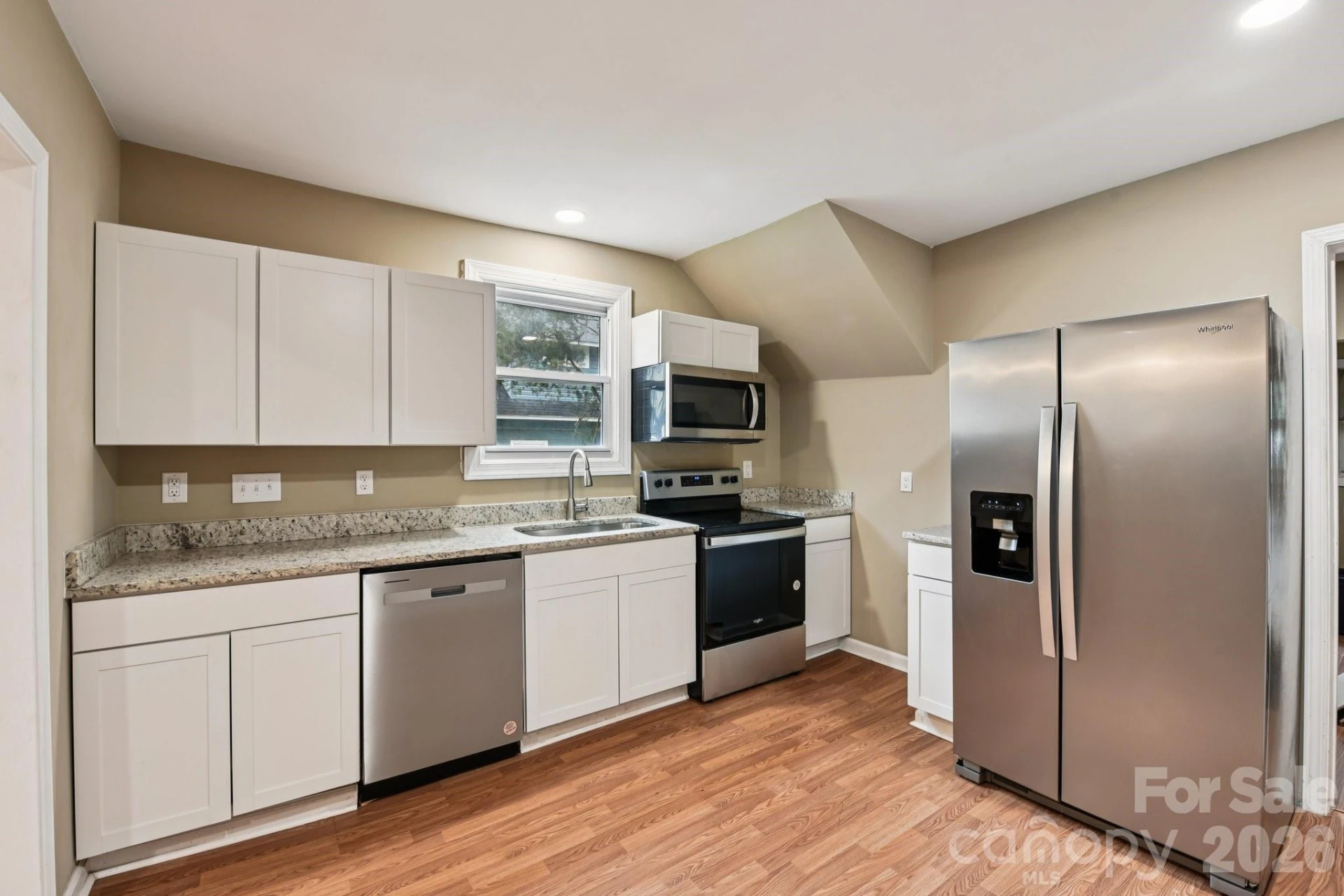 209 Marsh Street - Photo 9