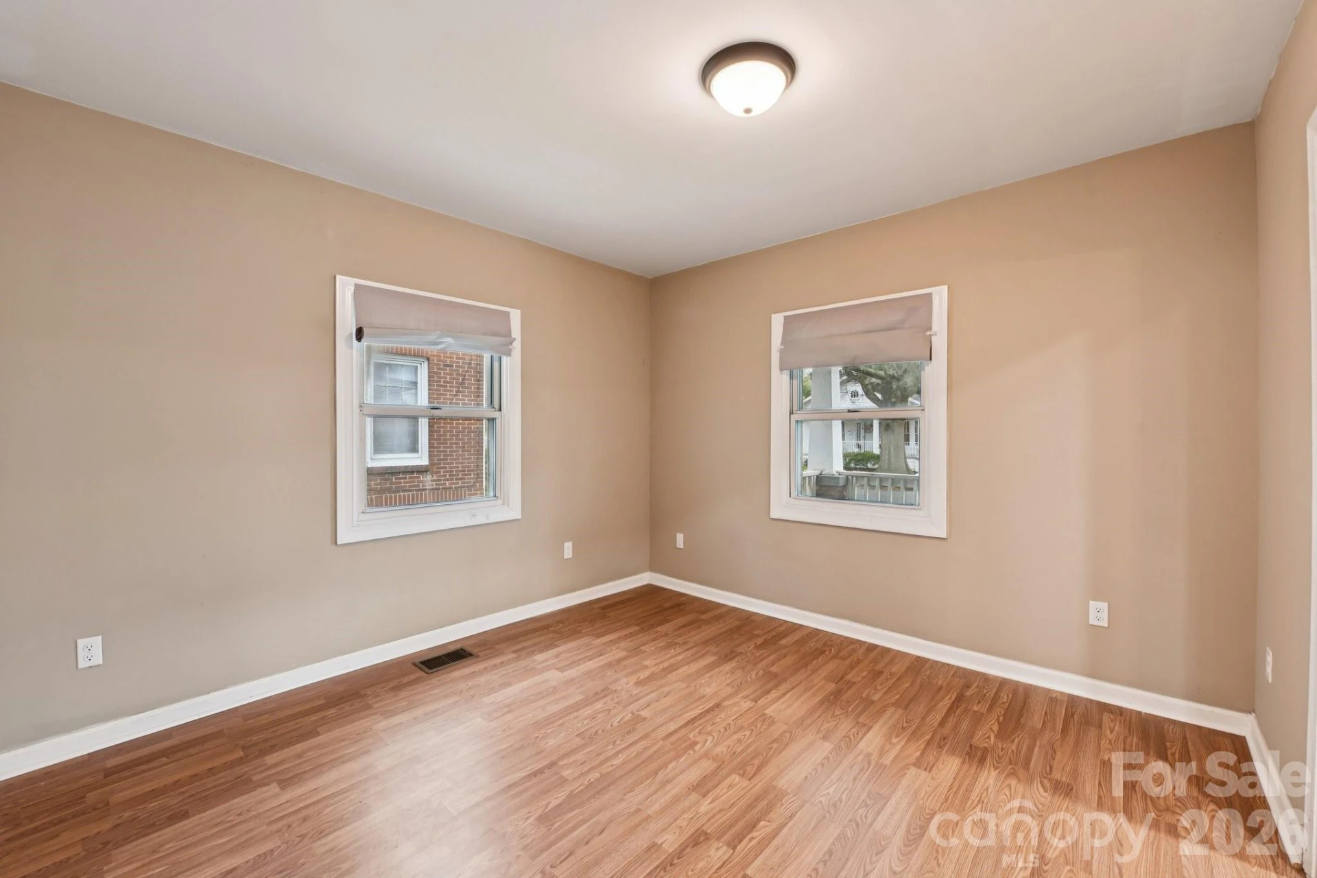 209 Marsh Street - Photo 10
